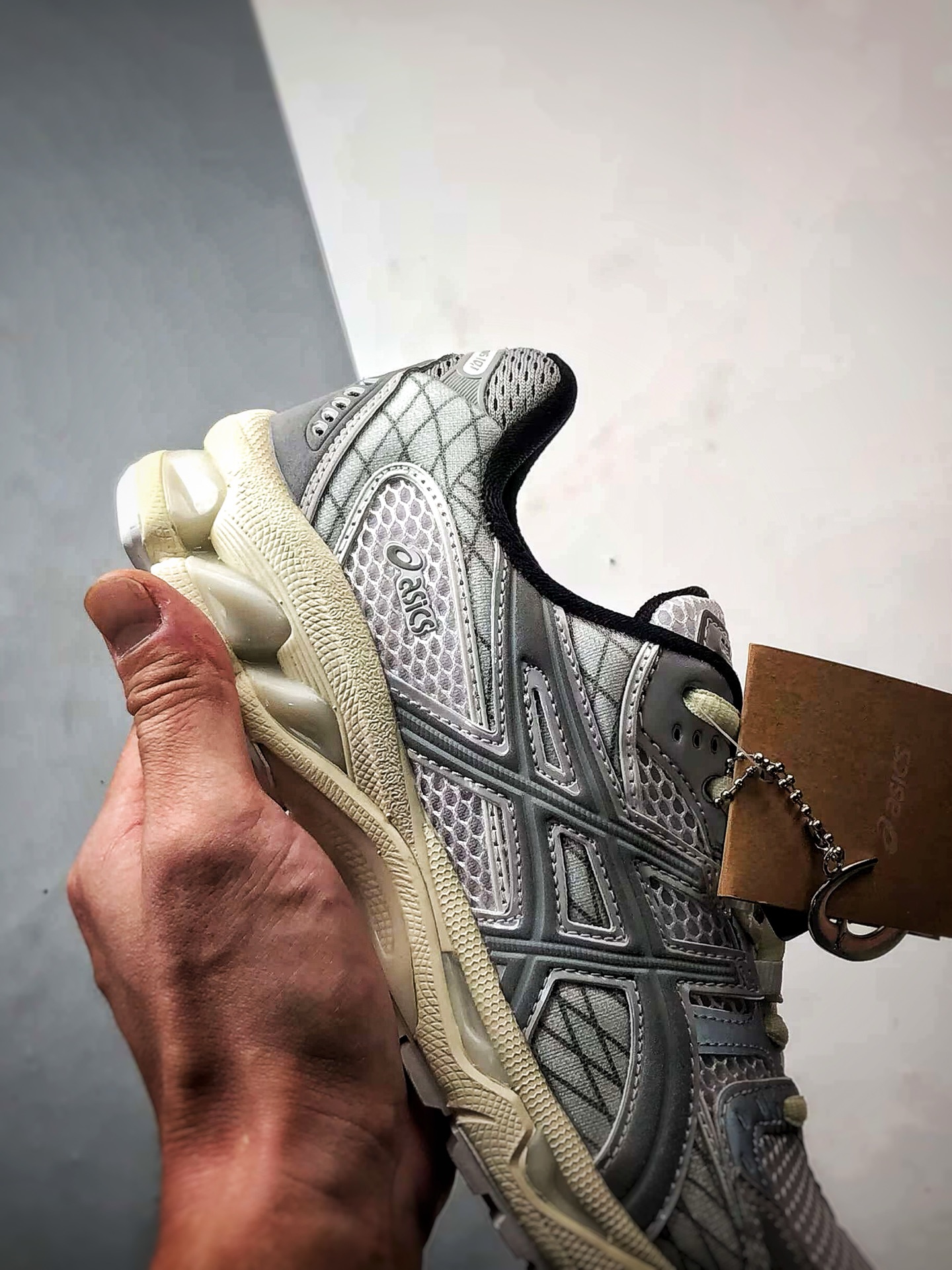 MIN-NANO x Asics Gel-Nimbus 10.1 白银 亚瑟士联名复古先锋潮流拼接休闲跑步鞋 1203A673-100