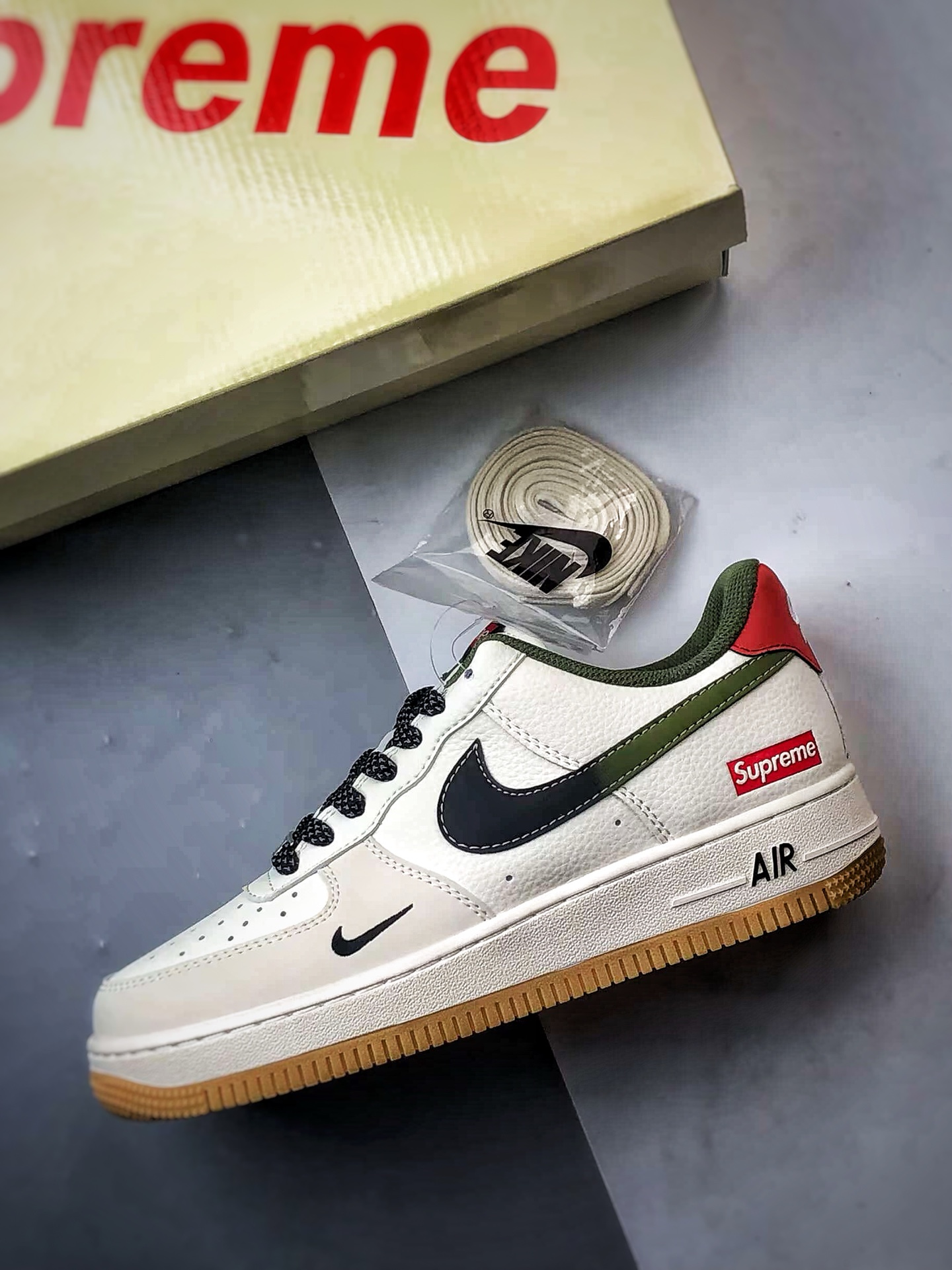 Sup x Air Force 1 Low 黑绿渐变钩 XS1958-567