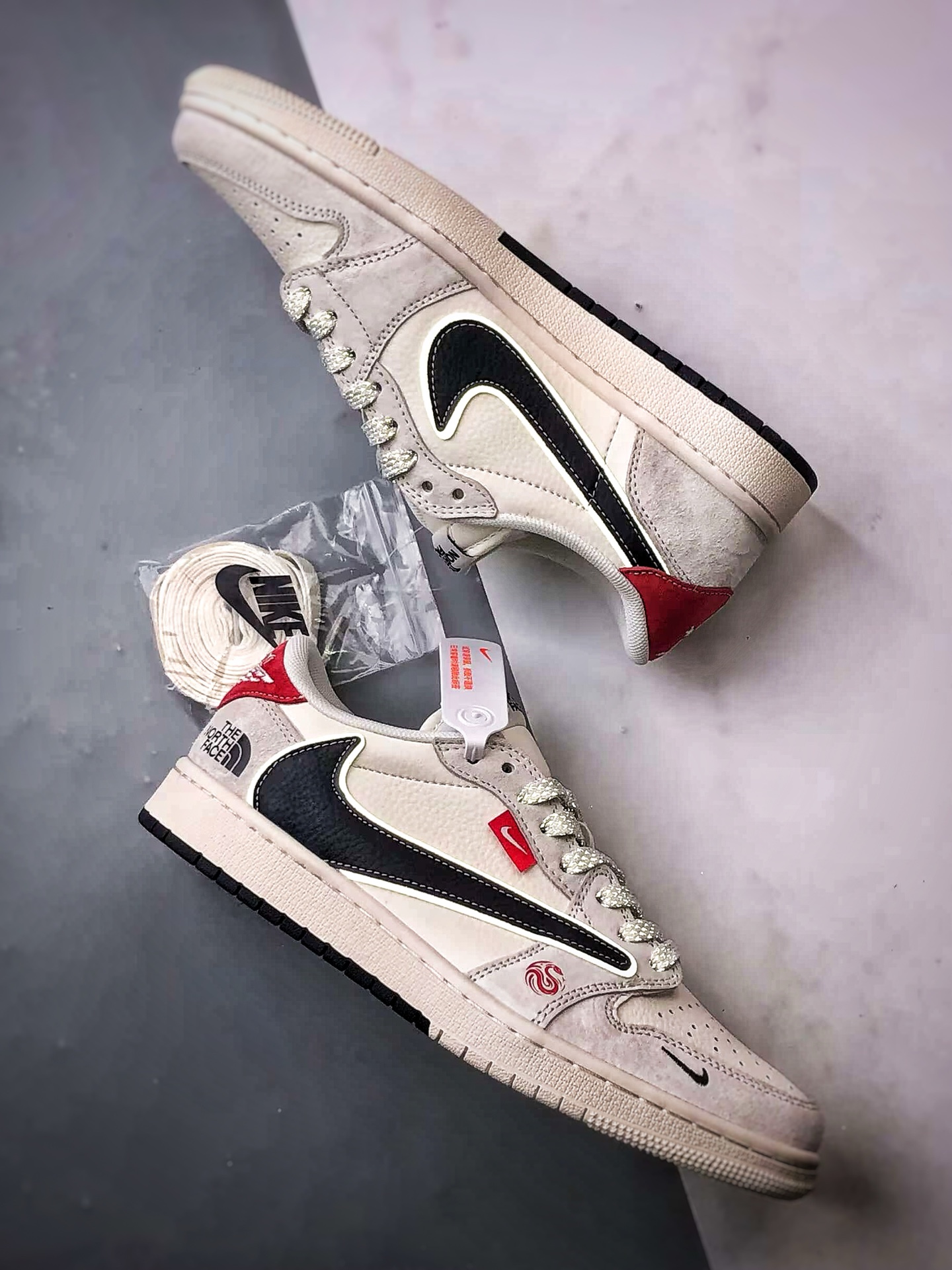 Air Jordan 1 Low ”高端定制” 北面米灰黑倒钩 YX5066-308