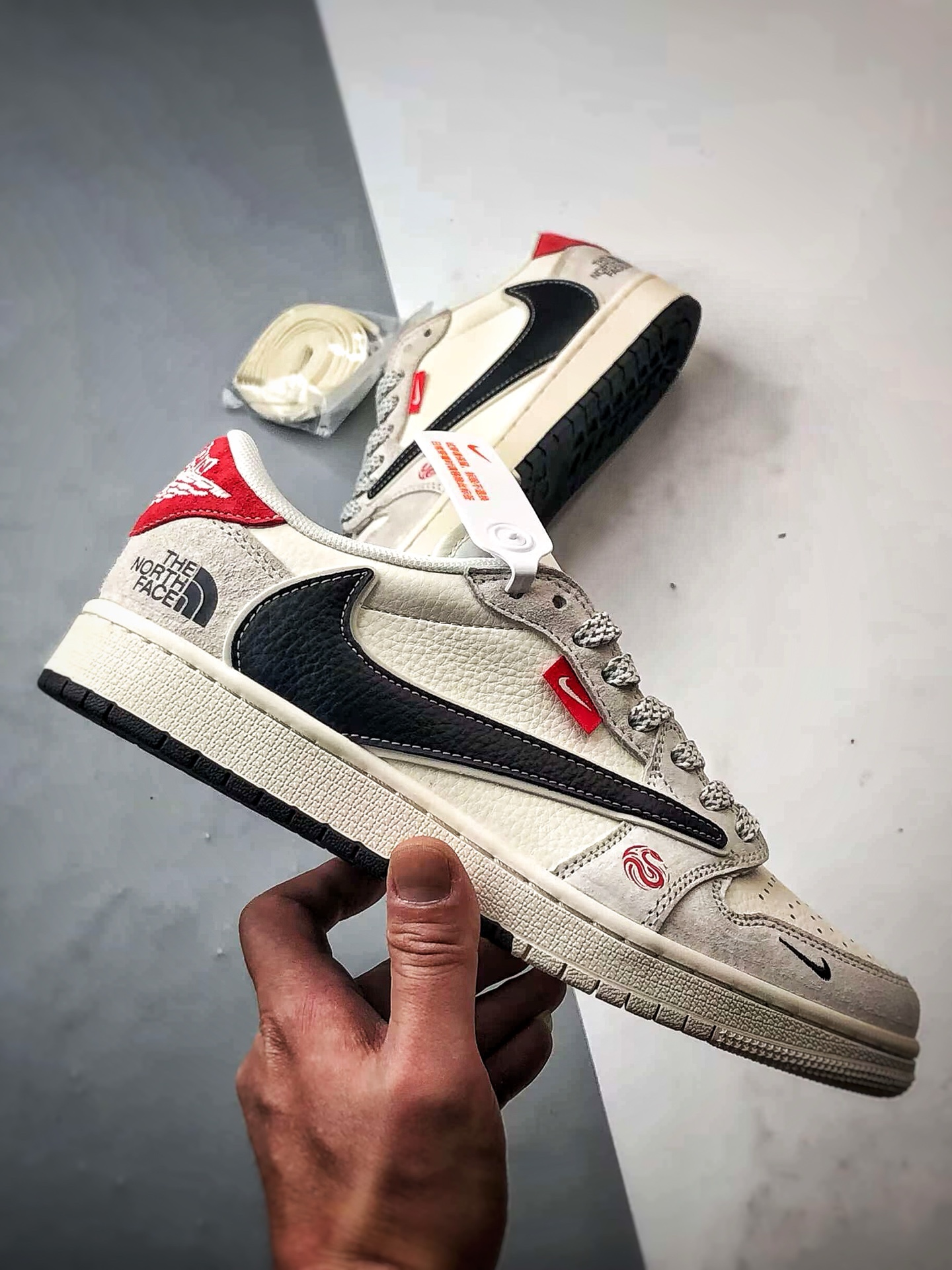 Air Jordan 1 Low ”高端定制” 北面米灰黑倒钩 YX5066-308