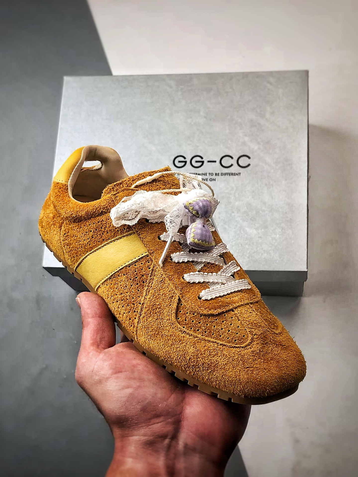 GG-CC 蕾丝蝴蝶结反绒牛皮2.0系列 阿甘复古风芭蕾舞薄底休闲运动德迅鞋