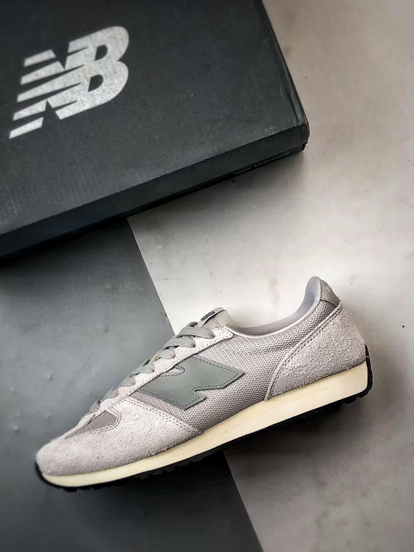 New Balance 471系列 灰色 复古轻便平衡生活休闲鞋 U471XK