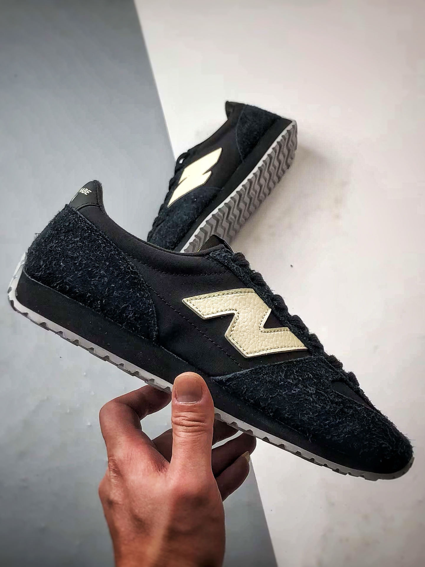 New Balance 471系列 黑色 复古轻便平衡生活休闲鞋 U471XA
