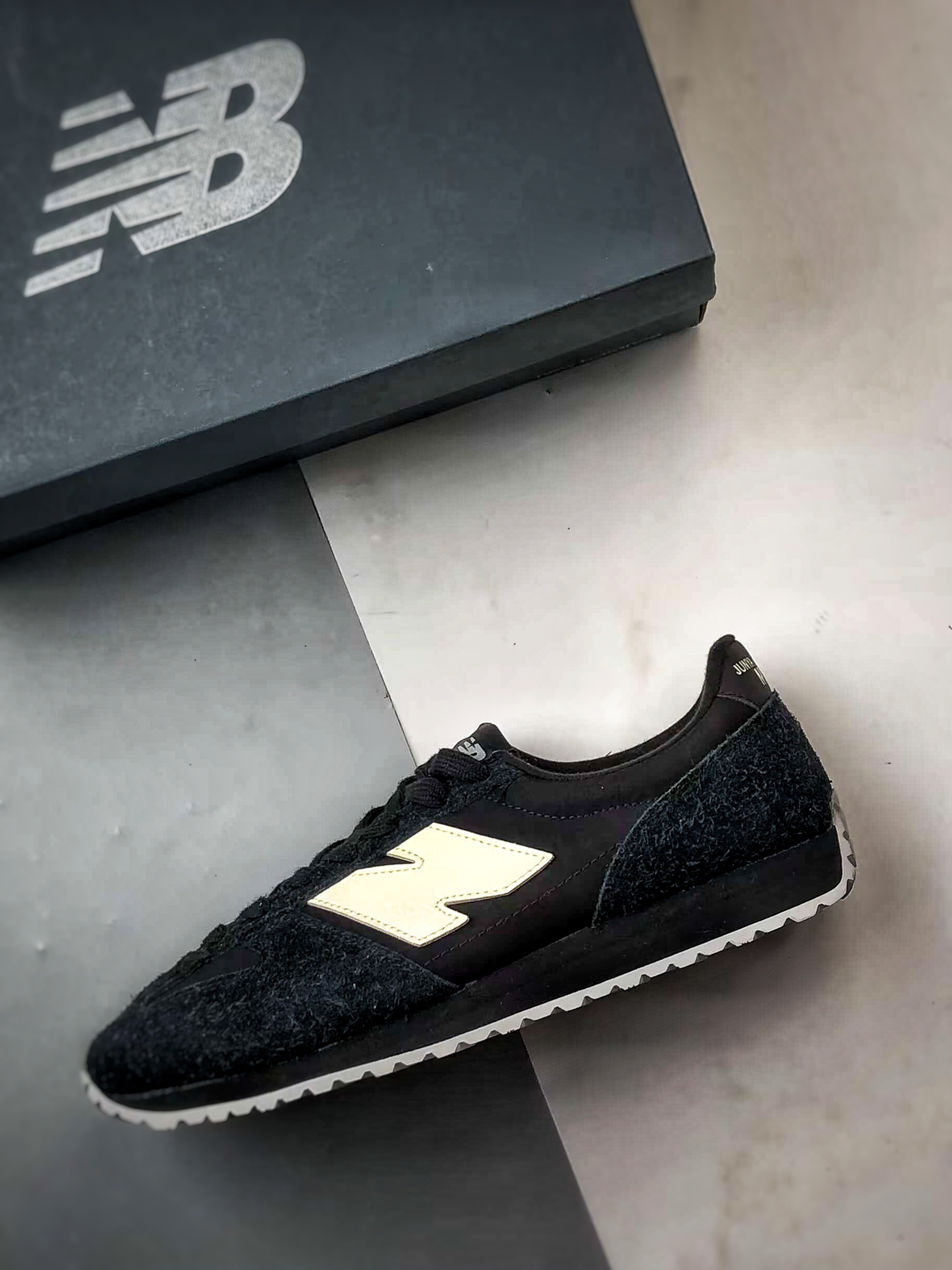 New Balance 471系列 黑色 复古轻便平衡生活休闲鞋 U471XA