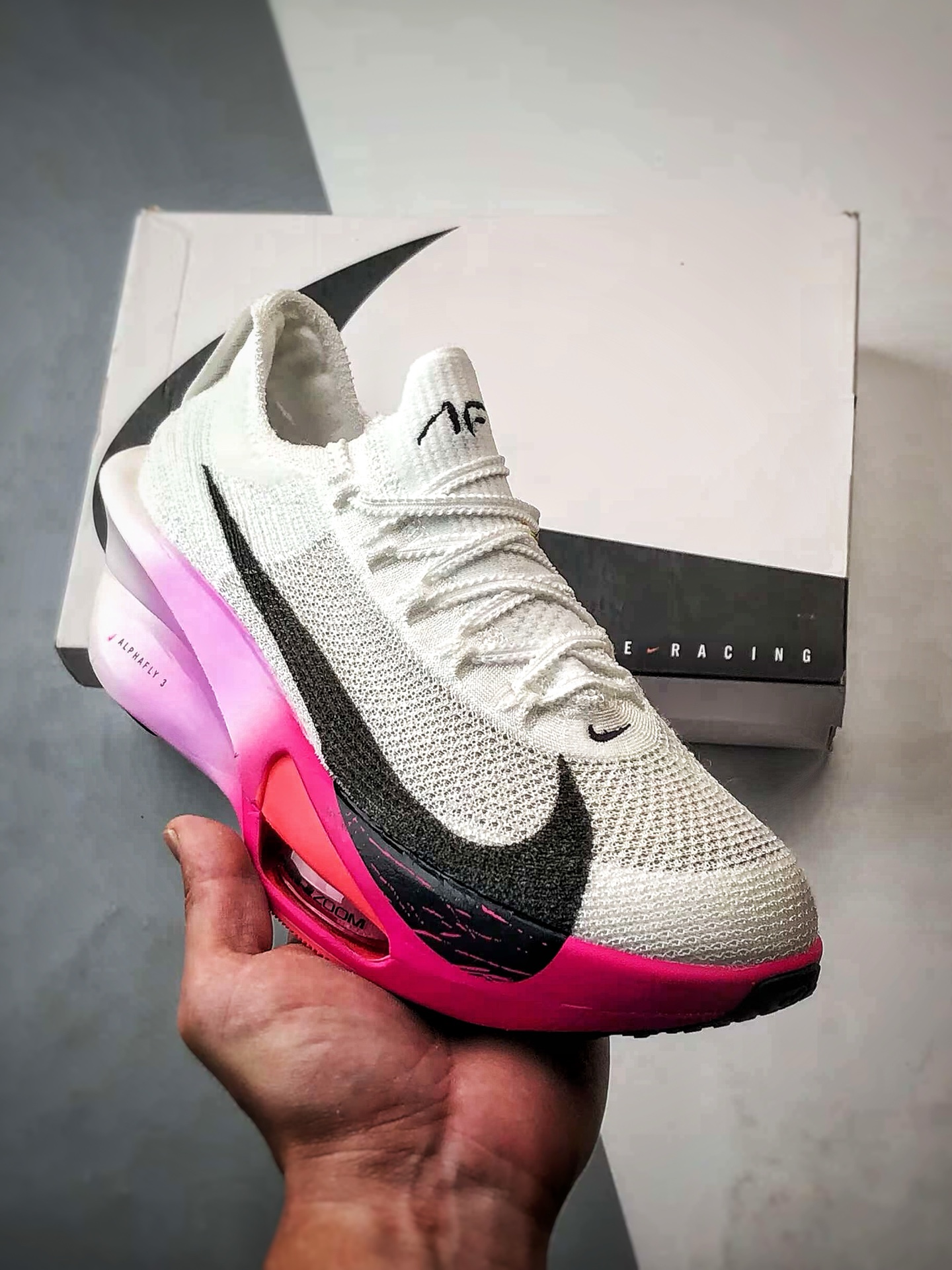 NK Air Zoom Alphafly 3 白黑紫 阿尔法飞行3代系列马拉松轻量竞速运动跑鞋 FD8311-100