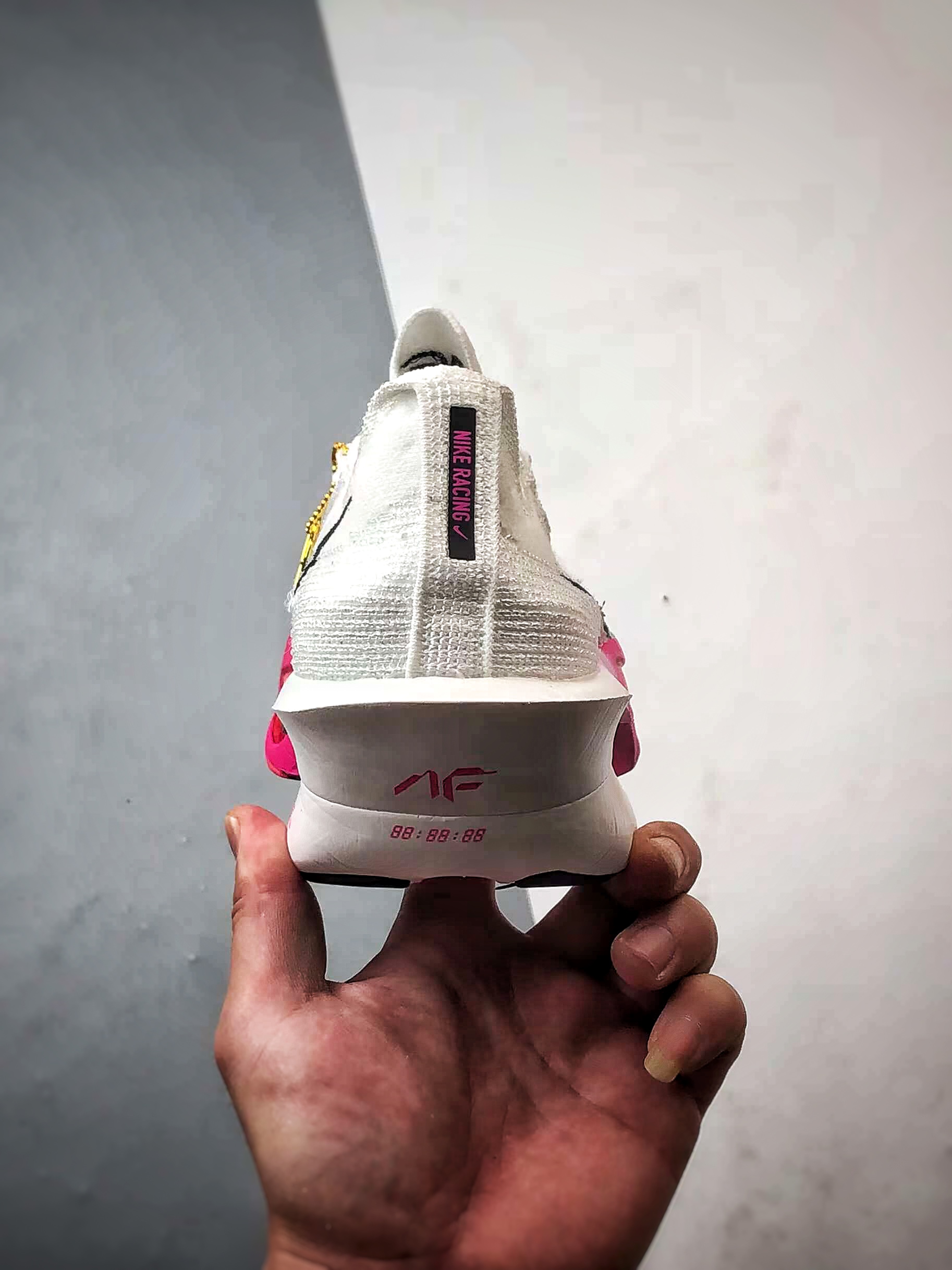 NK Air Zoom Alphafly 3 白黑紫 阿尔法飞行3代系列马拉松轻量竞速运动跑鞋 FD8311-100