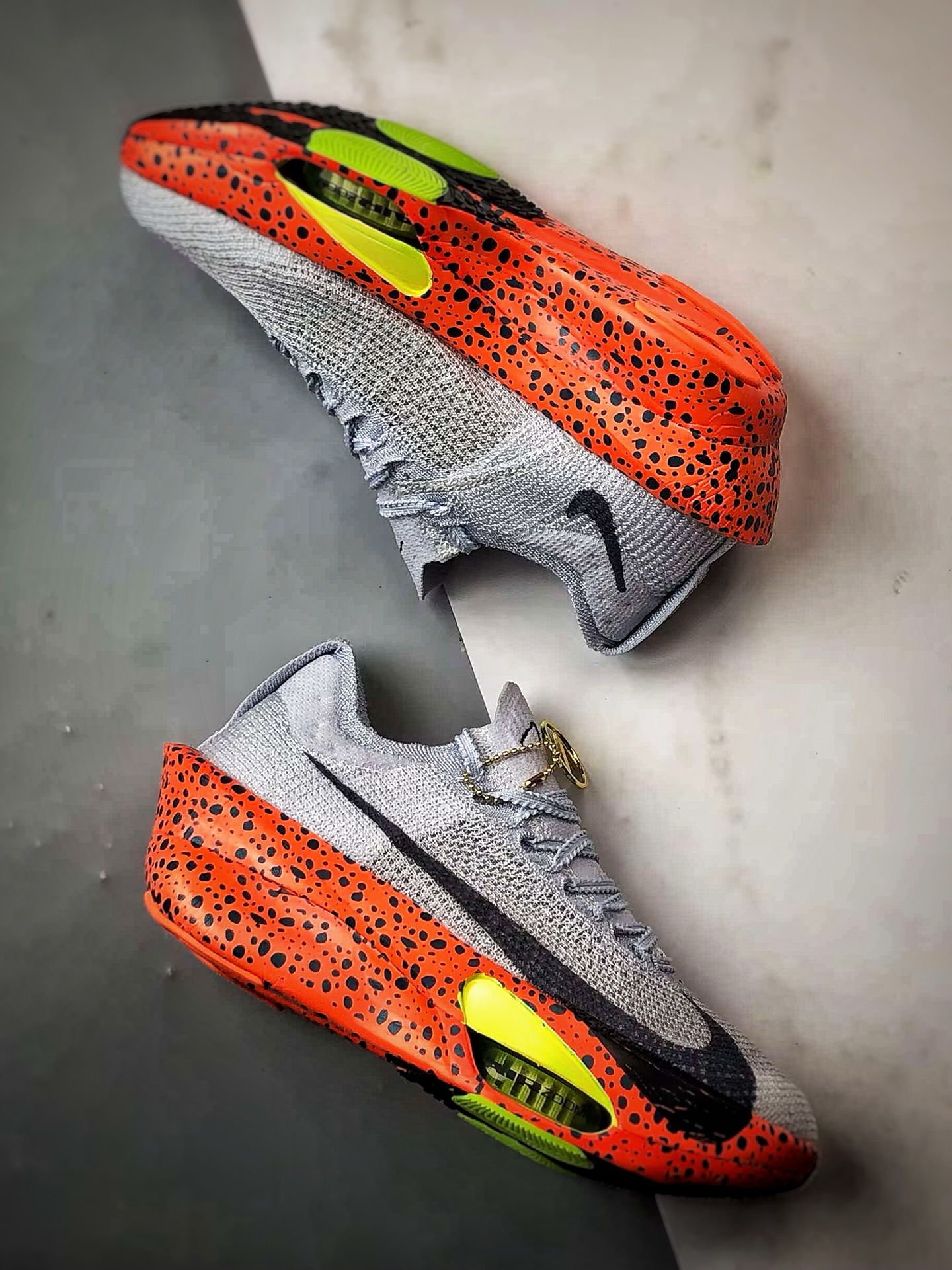 NK Air Zoom Alphafly 3 灰黑橙 阿尔法飞行3代系列马拉松轻量竞速运动跑鞋 FN7672-900
