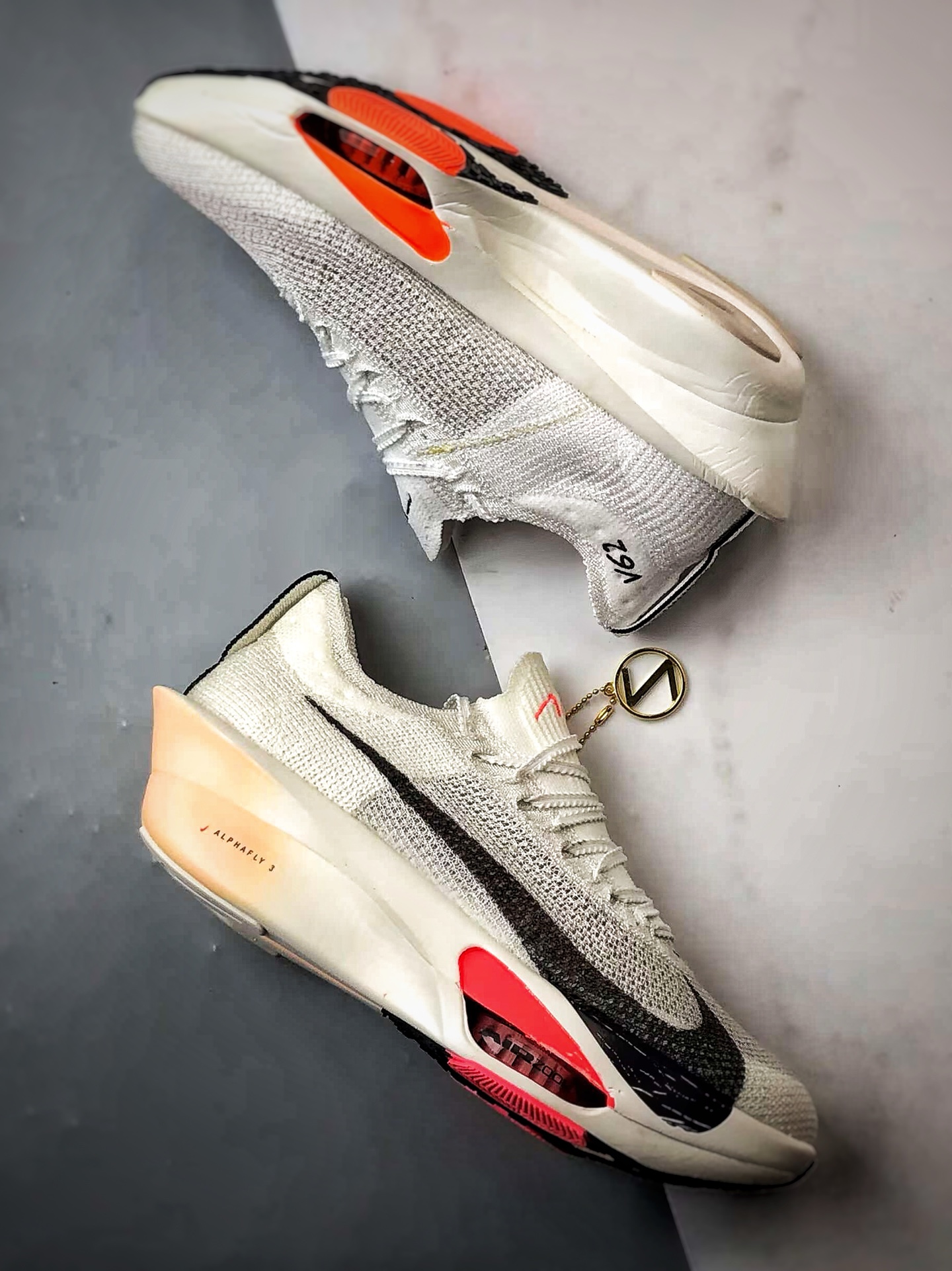 NK Air Zoom Alphafly 3 白黑红 阿尔法飞行3代系列马拉松轻量竞速运动跑鞋 FD8315-103