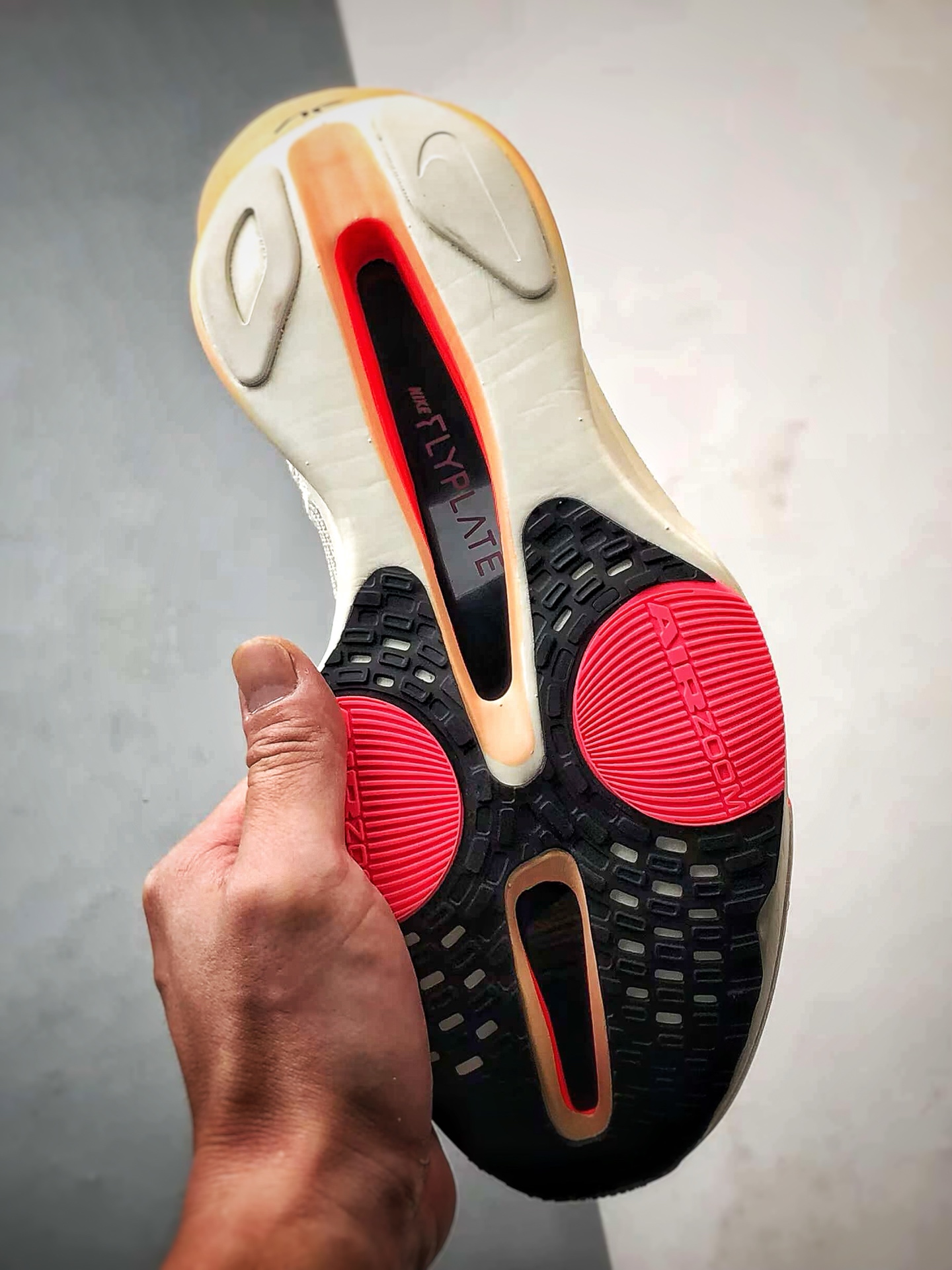 NK Air Zoom Alphafly 3 白黑红 阿尔法飞行3代系列马拉松轻量竞速运动跑鞋 FD8315-103