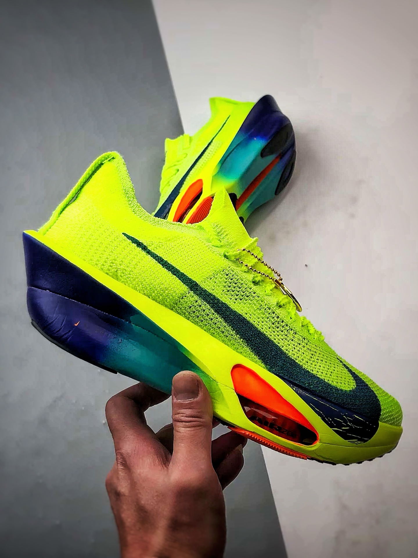 NK Air Zoom Alphafly 3 荧光绿 阿尔法飞行3代系列马拉松轻量竞速运动跑鞋 FD8315-700