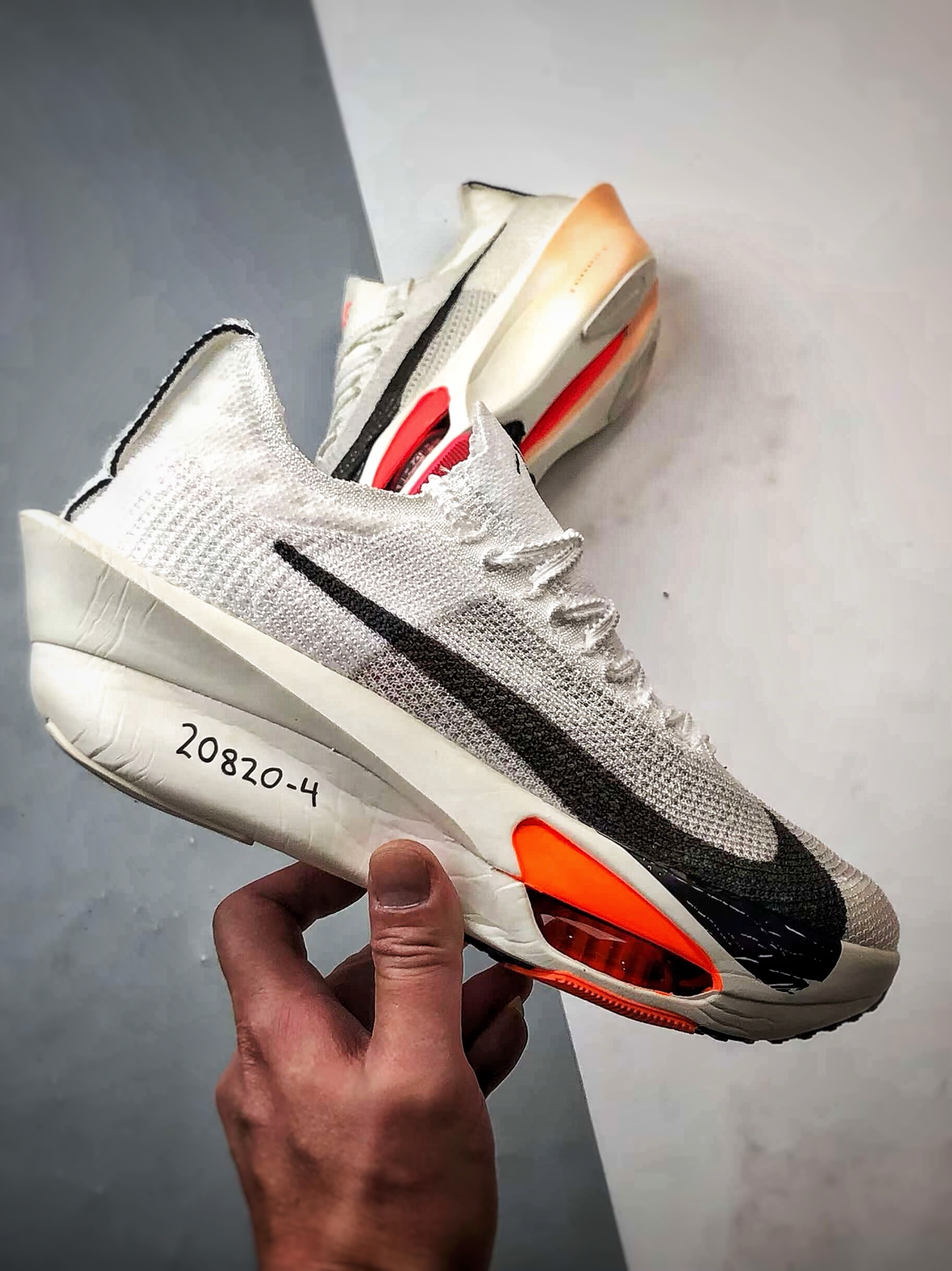 NK Air Zoom Alphafly 3 白黑橙 阿尔法飞行3代系列马拉松轻量竞速运动跑鞋 FD8357-100