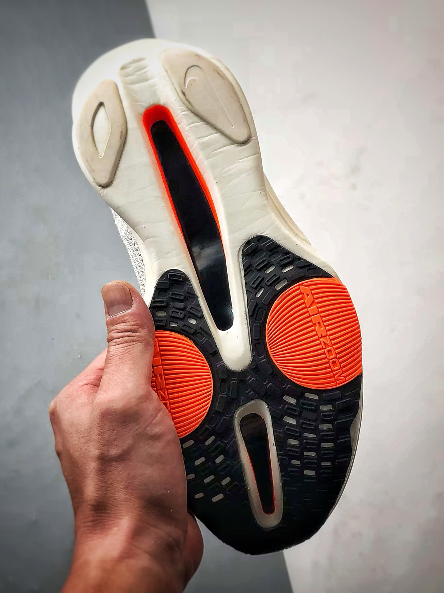 NK Air Zoom Alphafly 3 白黑橙 阿尔法飞行3代系列马拉松轻量竞速运动跑鞋 FD8357-100