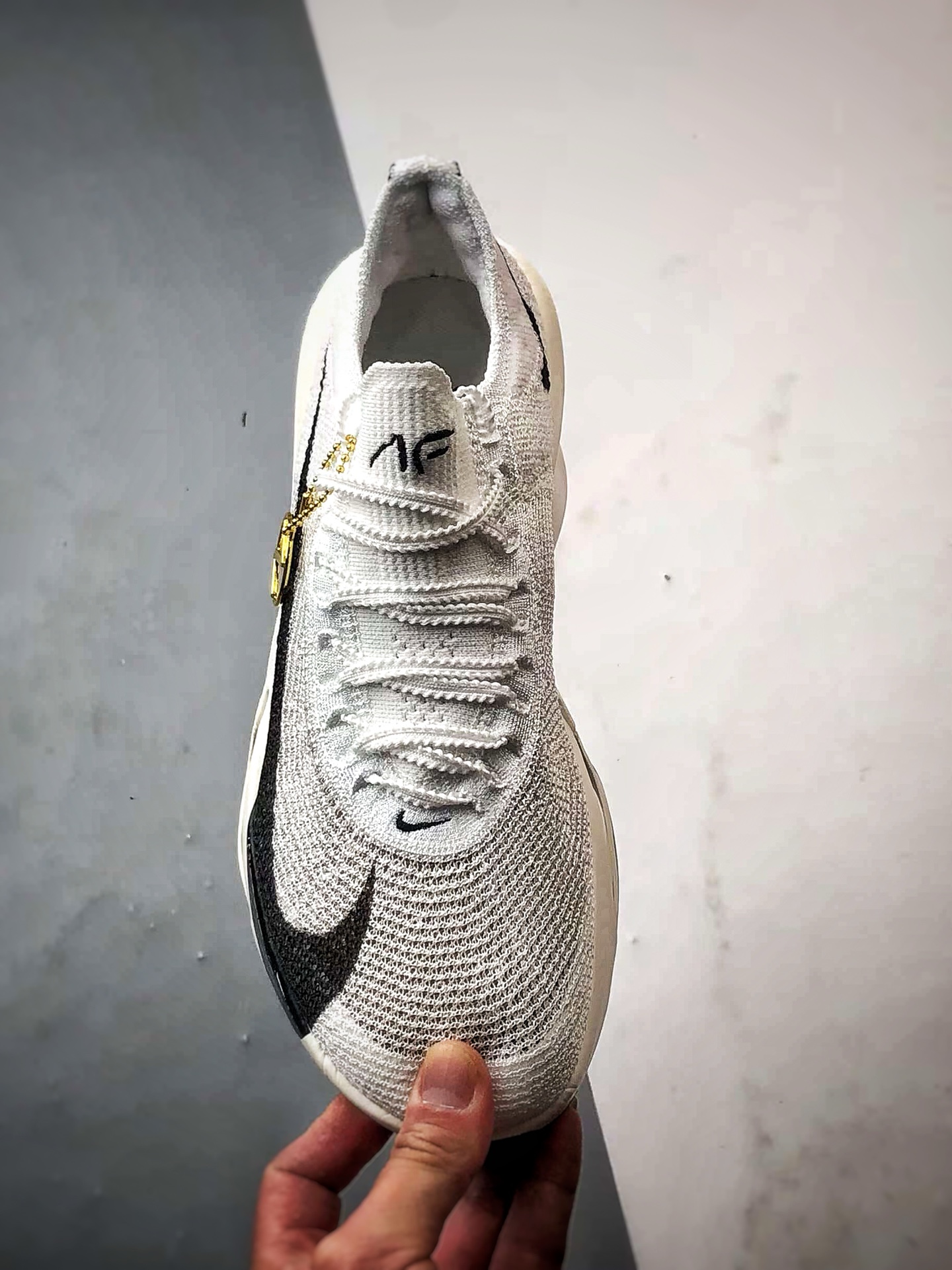 NK Air Zoom Alphafly 3 白黑 阿尔法飞行3代系列马拉松轻量竞速运动跑鞋 FB8356-100
