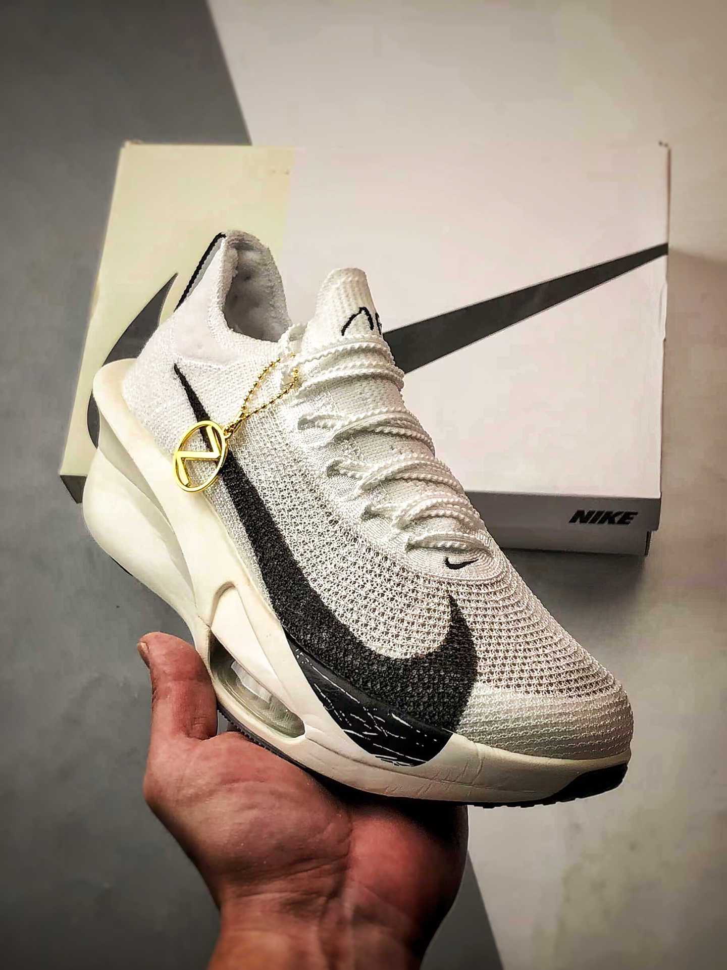 NK Air Zoom Alphafly 3 白黑 阿尔法飞行3代系列马拉松轻量竞速运动跑鞋 FB8356-100