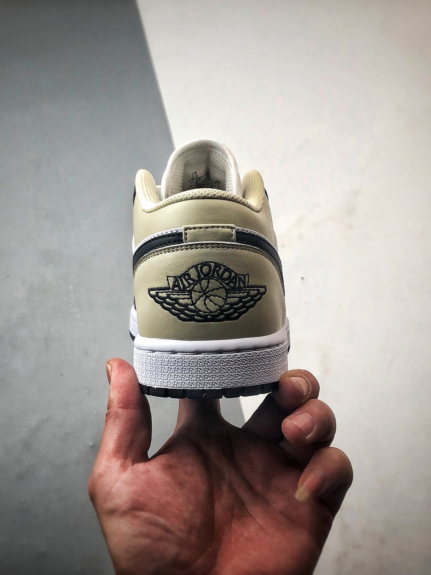 200 Air Jordan 1 Low 黑白黄 553558-153