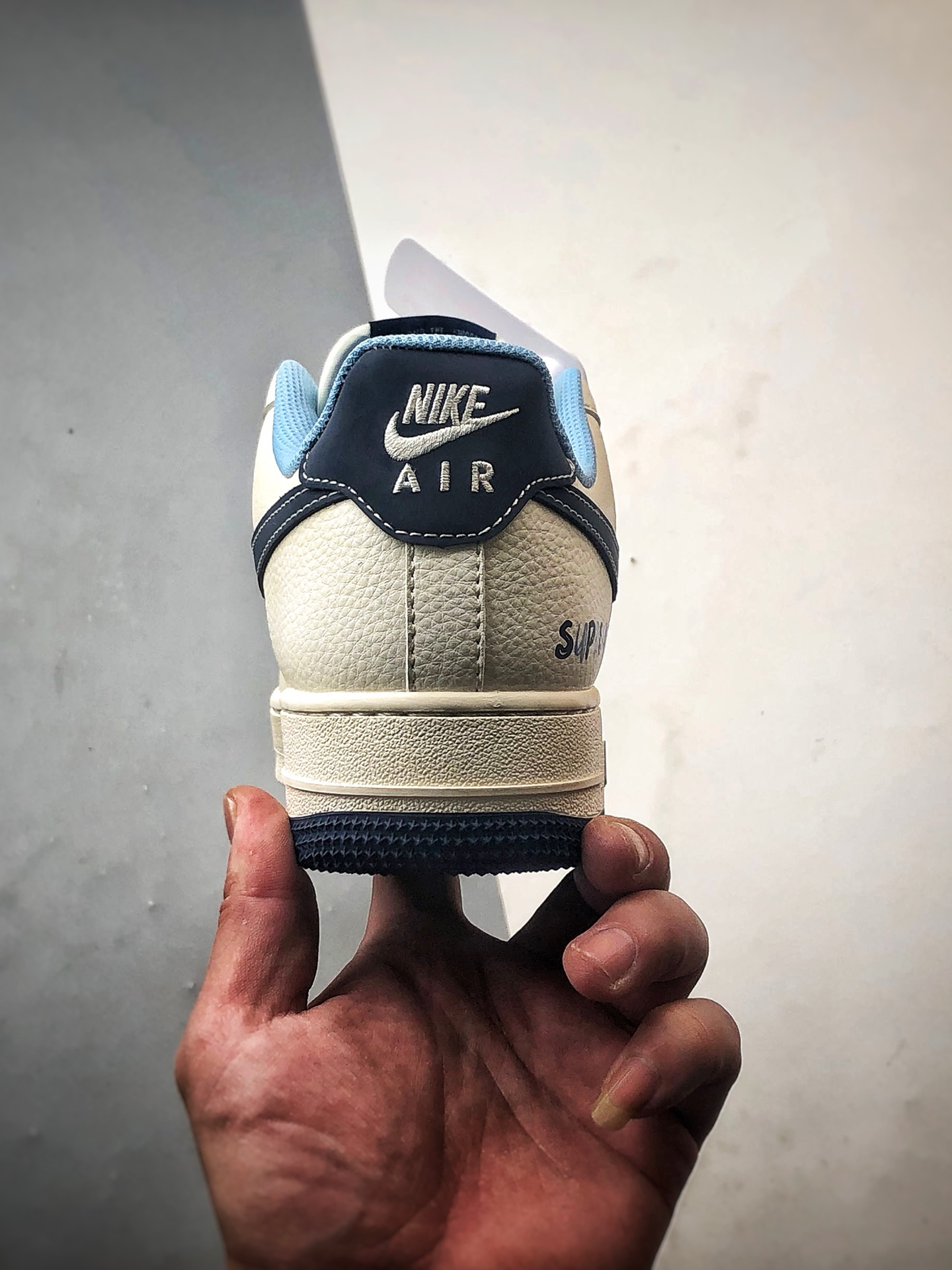 Sup x Air Force 1 Low 反光米白蓝 XS1958-565