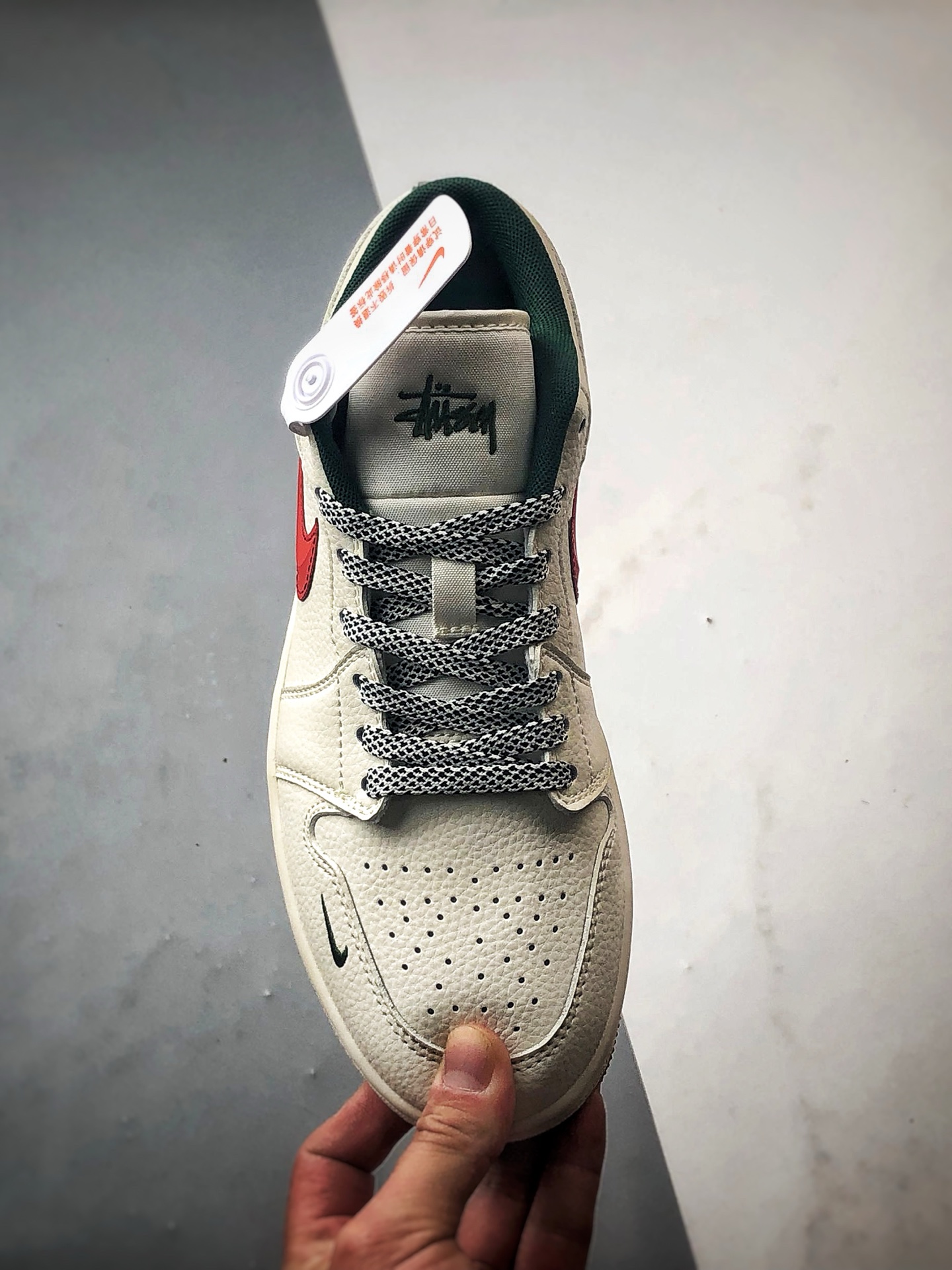 Air Jordan 1 Low OG ”高端定制” 斯图西白红绿 XS6086-560