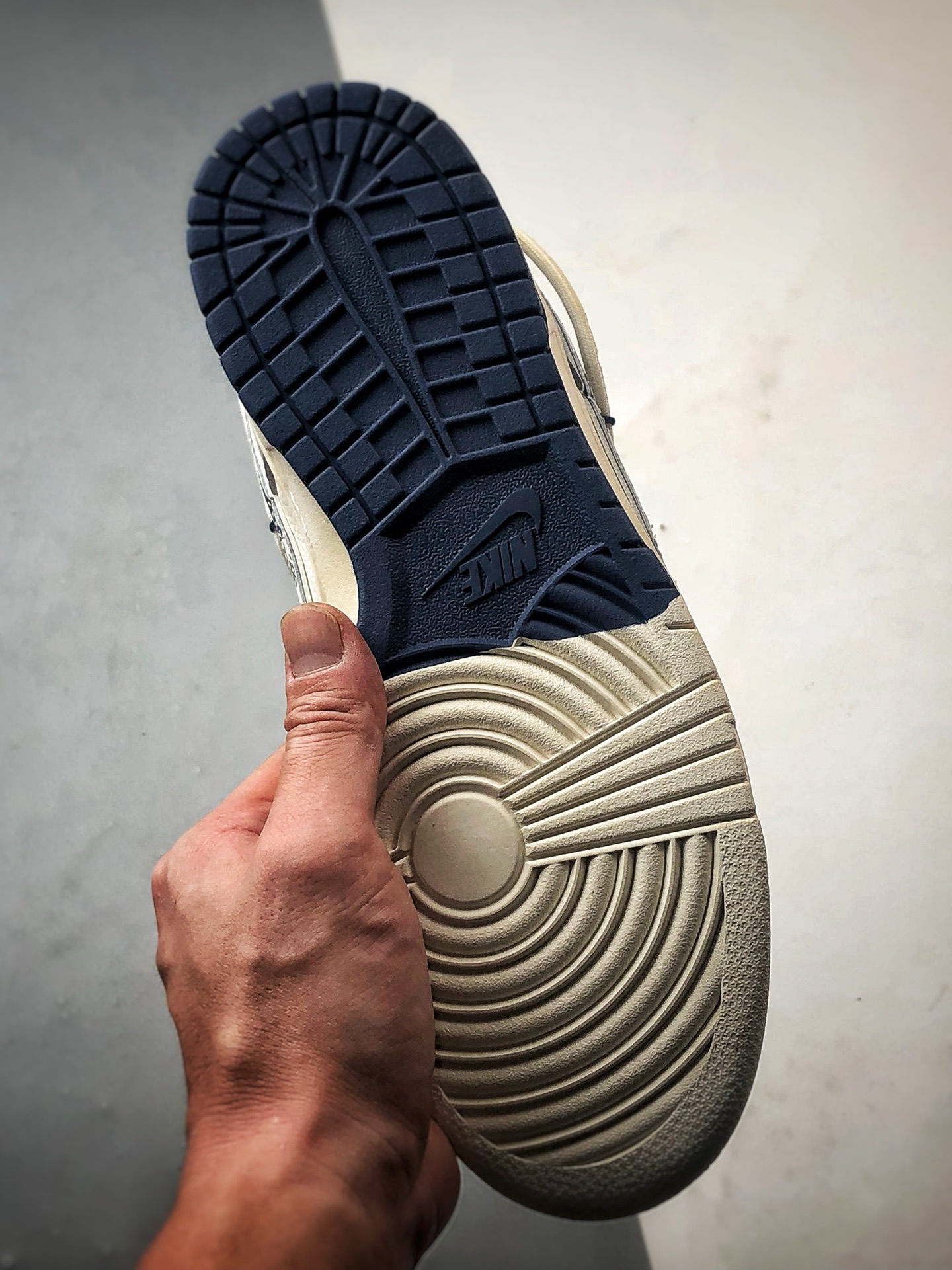 330 NK Dunk Low Retro ”DIY高端定制” LV白灰藏蓝解构 低帮休闲运动板鞋 DM6868-074