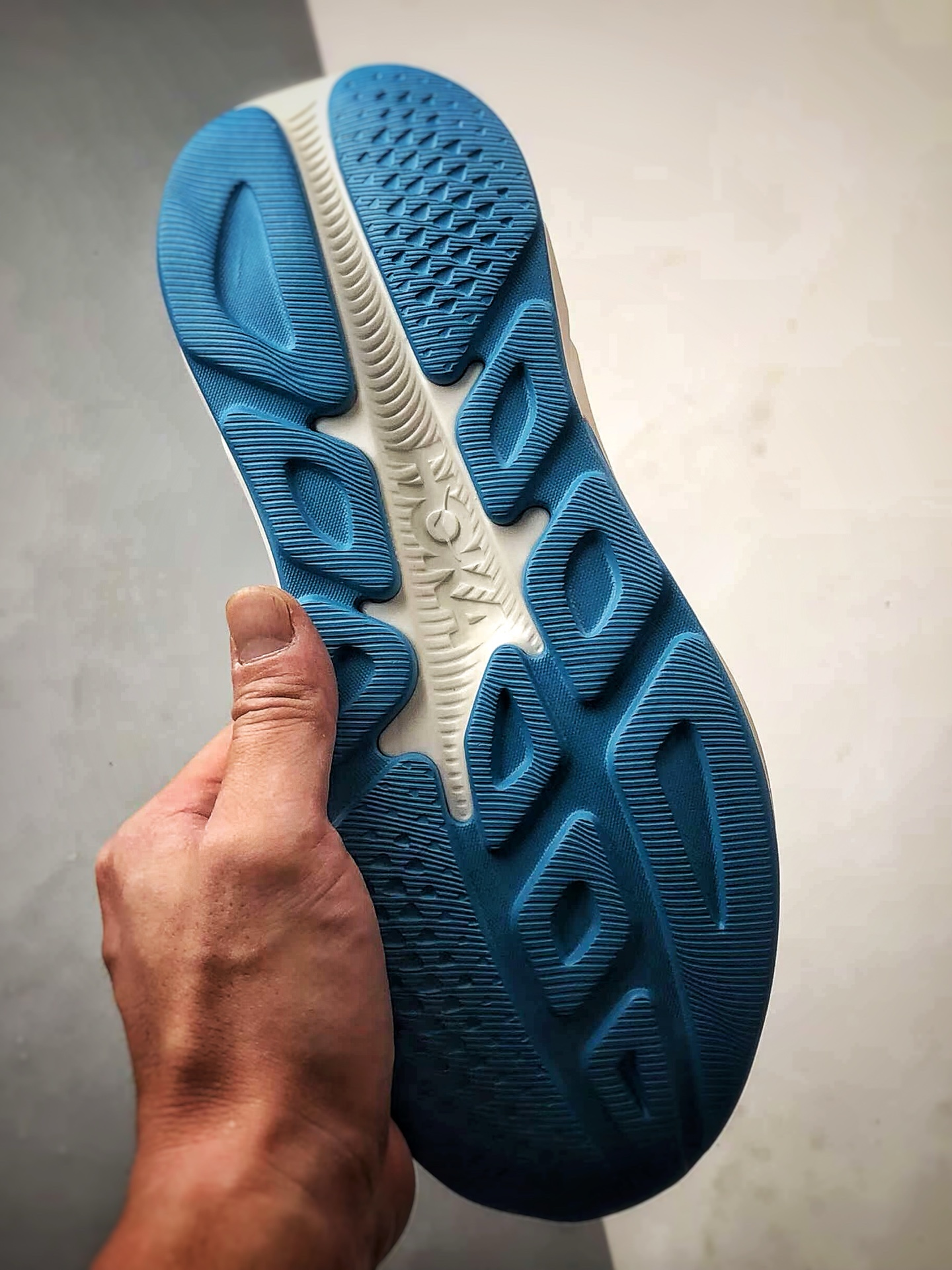 Hoka One One Rincon 4 白粉蓝 林康4代公路休闲跑步鞋 1155133-FNK
