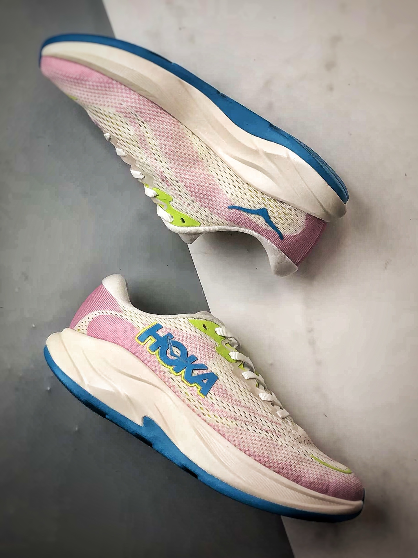 Hoka One One Rincon 4 白粉蓝 林康4代公路休闲跑步鞋 1155133-FNK