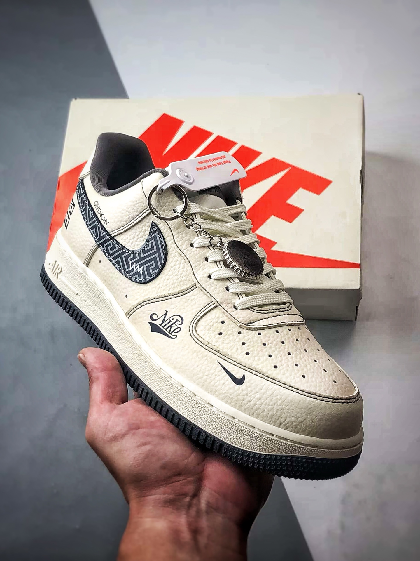 280 GVC x Air Force 1 Low 米灰印花钩 DF0188-057