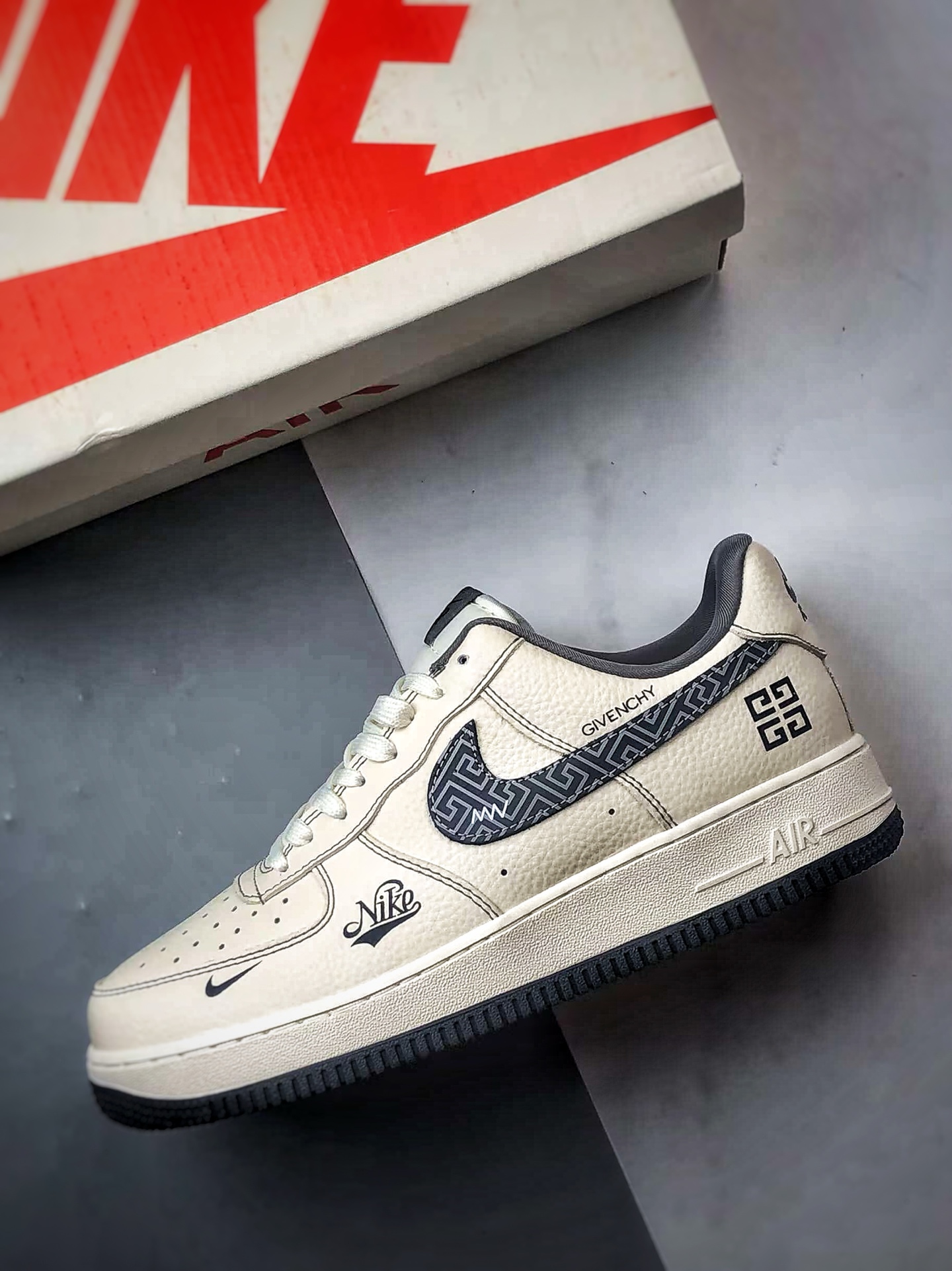 280 GVC x Air Force 1 Low 米灰印花钩 DF0188-057