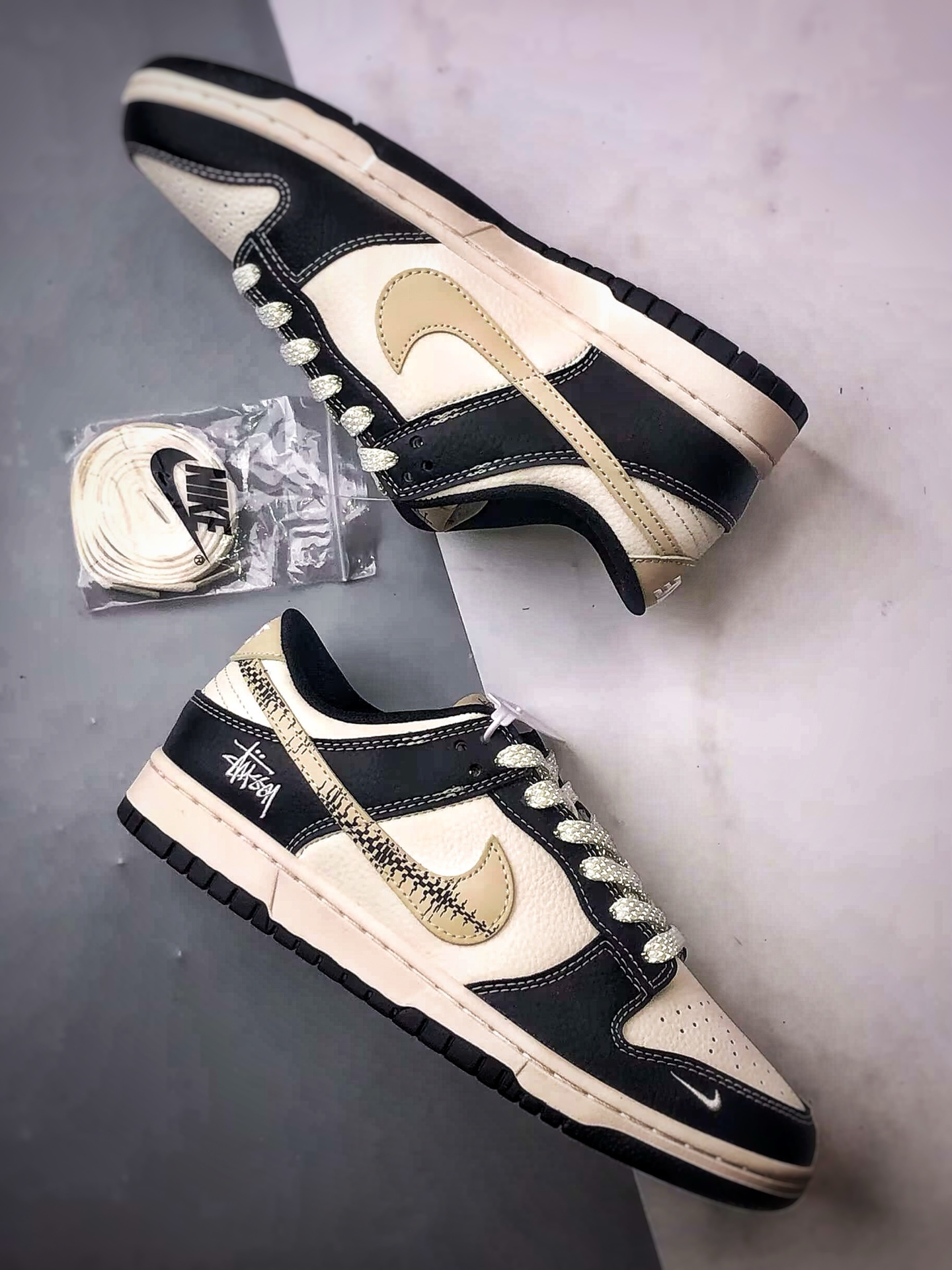290 NK Dunk Low Retro ”DIY高端定制” 斯图西米黑浅黄钩 低帮休闲运动板鞋 ZH2598-271