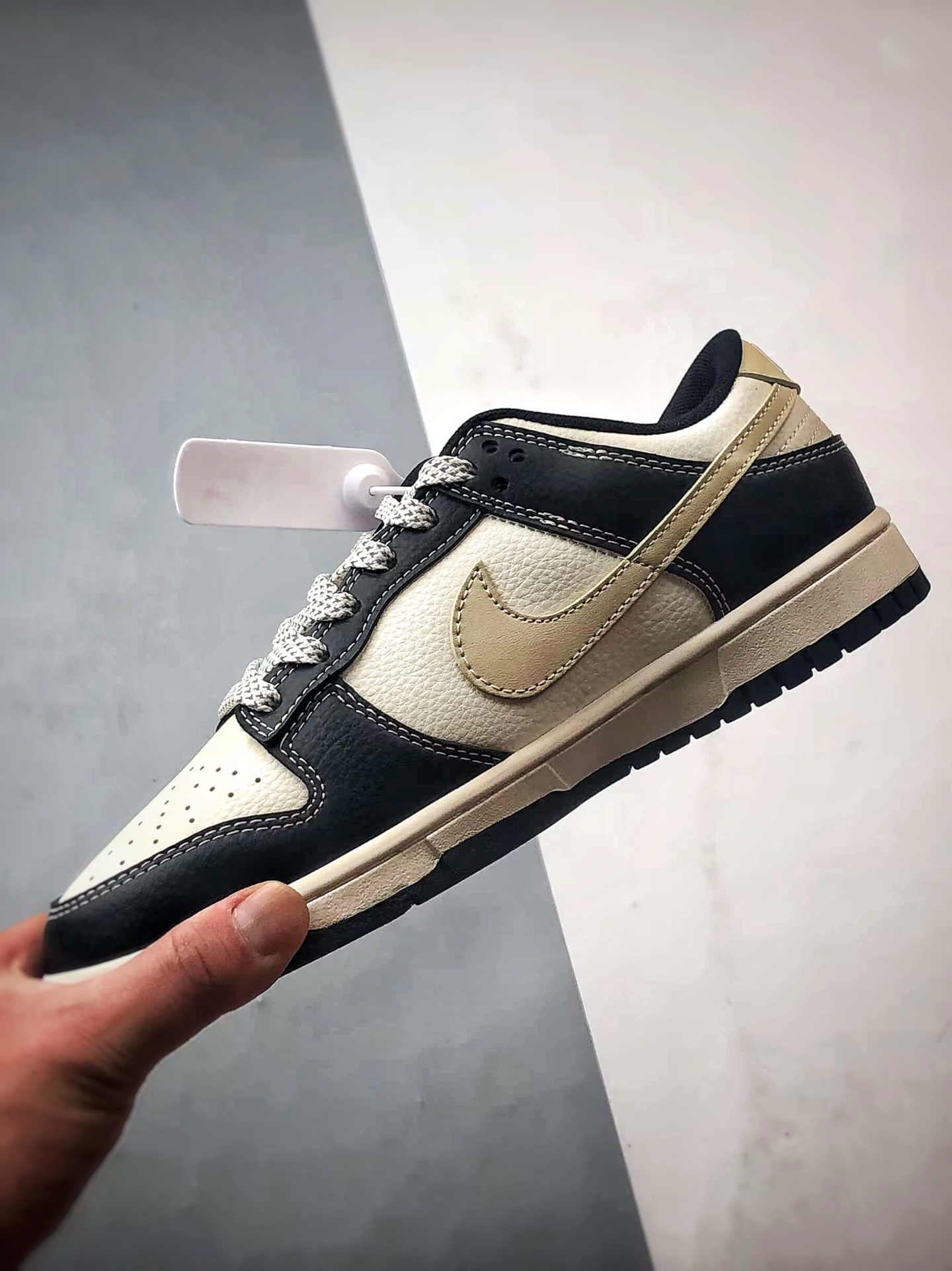290 NK Dunk Low Retro ”DIY高端定制” 斯图西米黑浅黄钩 低帮休闲运动板鞋 ZH2598-271