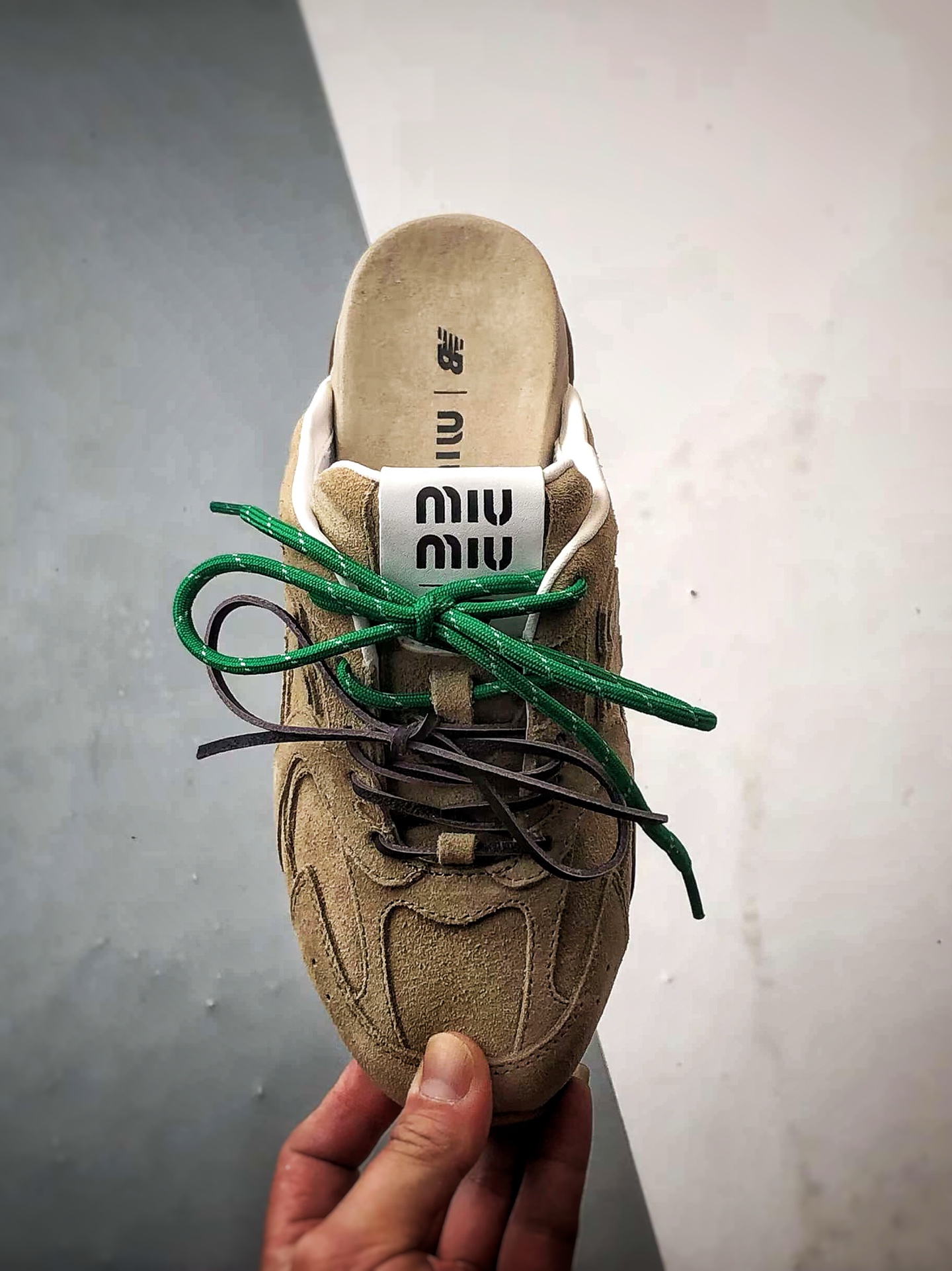 370 Miu Miu缪缪 x New Balance NB530 棕色 春夏新款 圆头平底包头半拖拖鞋