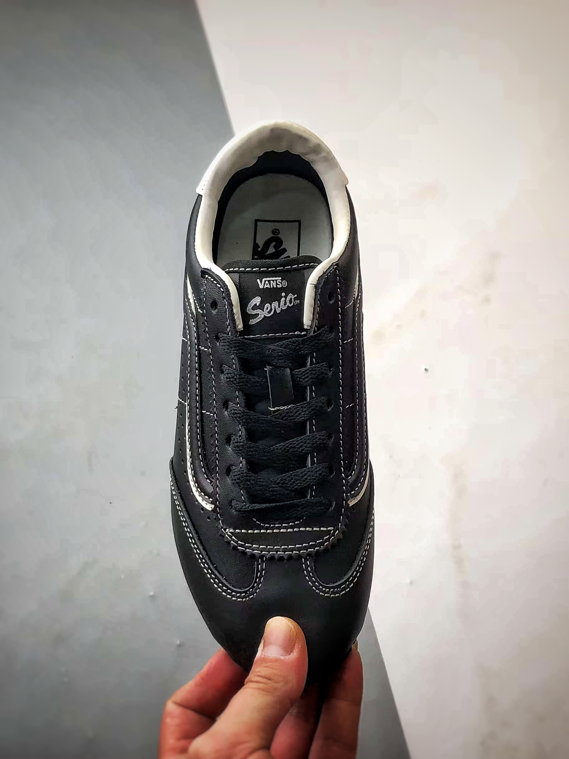 170 Vans Super LowPro 全皮黑色 万斯新款 复古薄底德训鞋系列 VN000D8TBKA