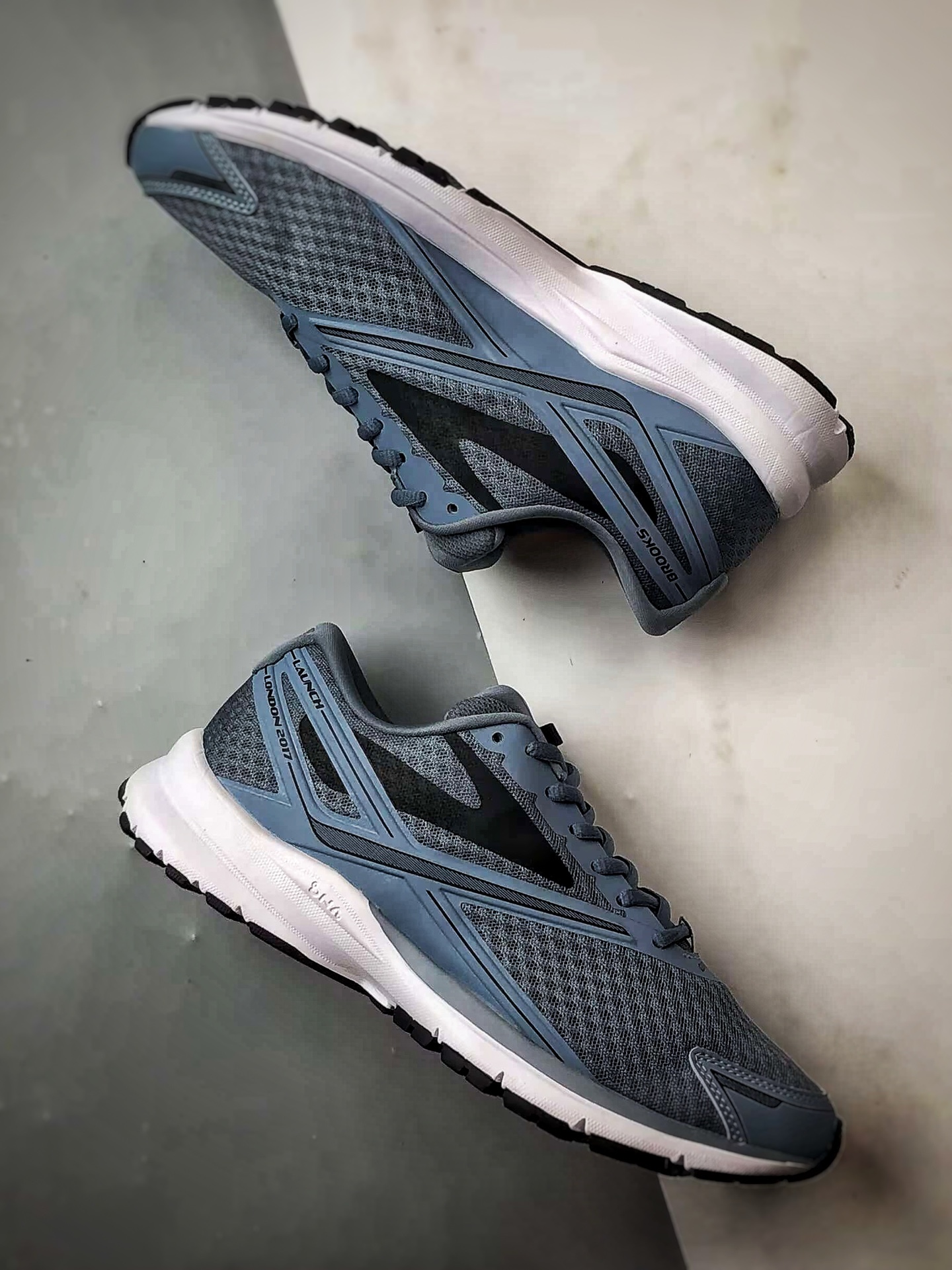 200 Brooks/布鲁克斯 Glycerin 19 灰蓝黑 甘油19代低帮缓震运动慢跑鞋
