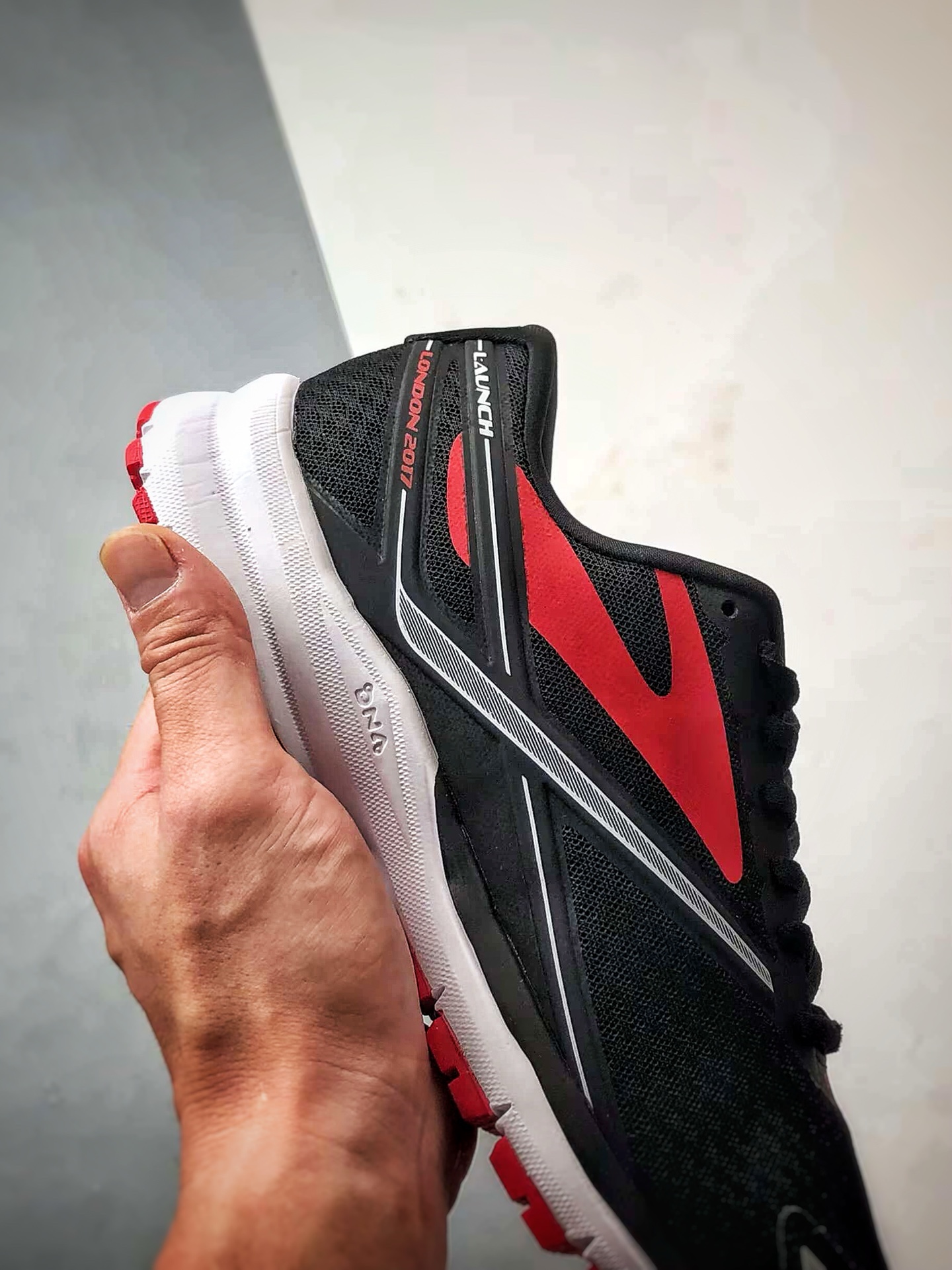 200 Brooks/布鲁克斯 Glycerin 19 黑红 甘油19代低帮缓震运动慢跑鞋