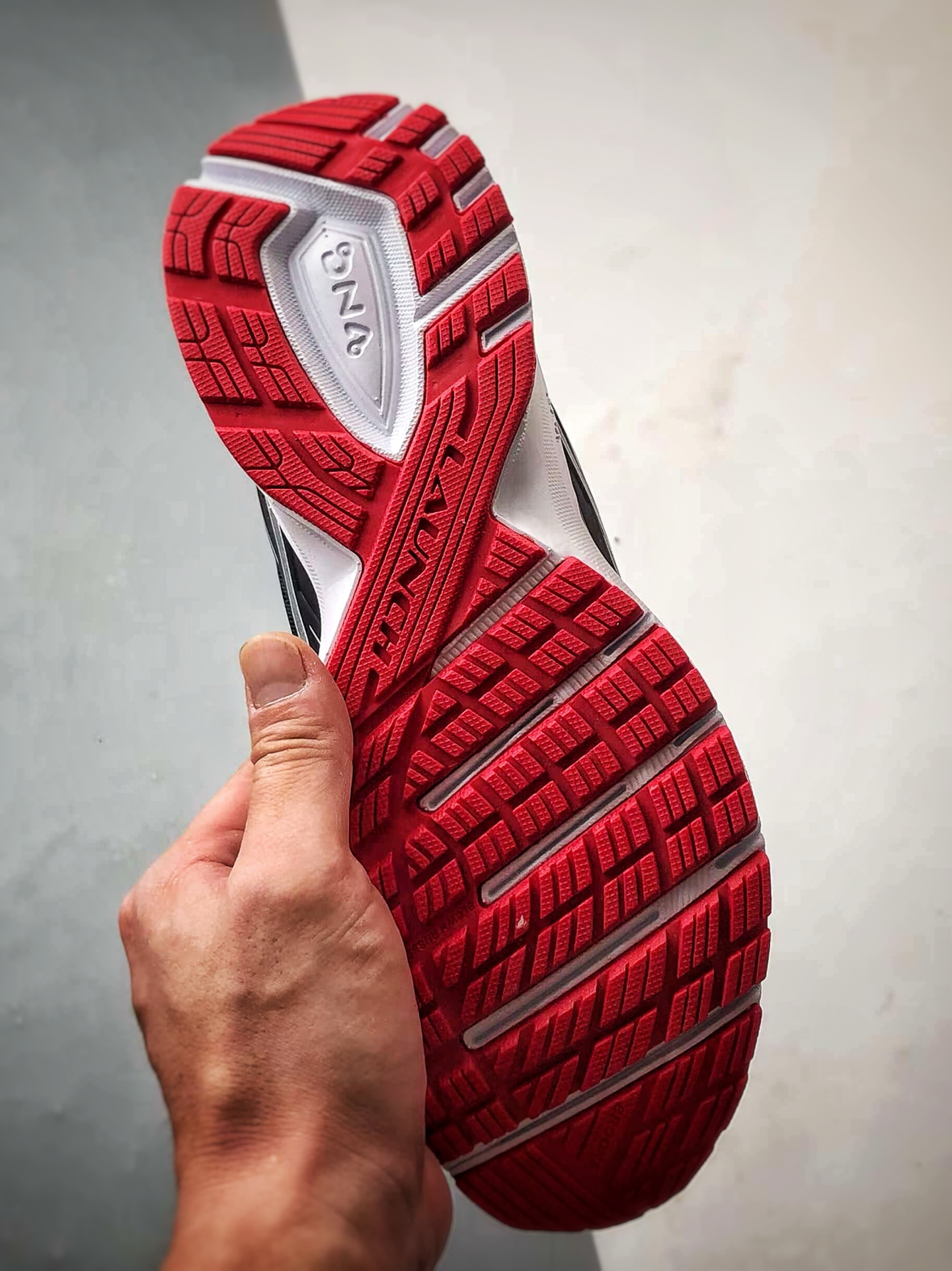 200 Brooks/布鲁克斯 Glycerin 19 黑红 甘油19代低帮缓震运动慢跑鞋