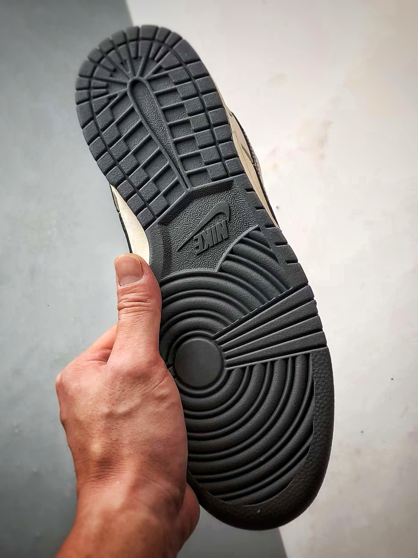 290 NK Dunk Low Retro ”DIY高端定制” Bape米白灰红钩 低帮休闲运动板鞋 JJ2508-561