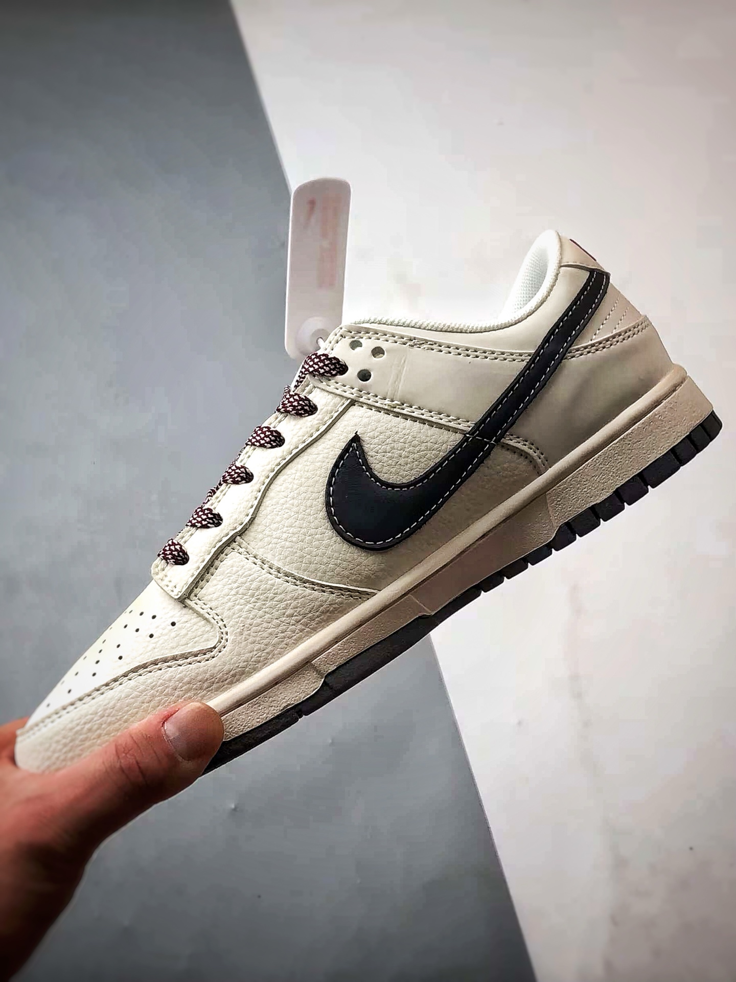 290 NK Dunk Low Retro ”DIY高端定制” Bape米白灰红钩 低帮休闲运动板鞋 JJ2508-561