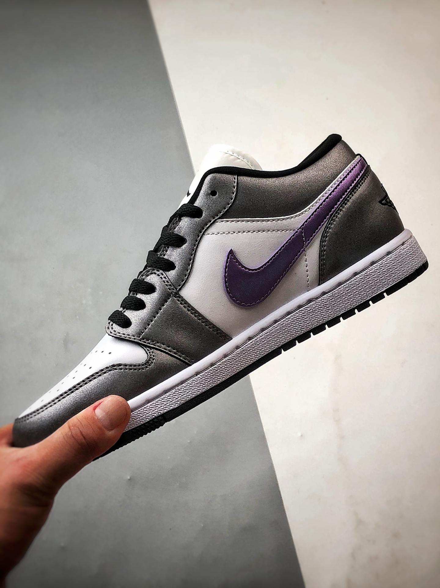 200 Air Jordan 1 Low 白银紫 HJ5910-105