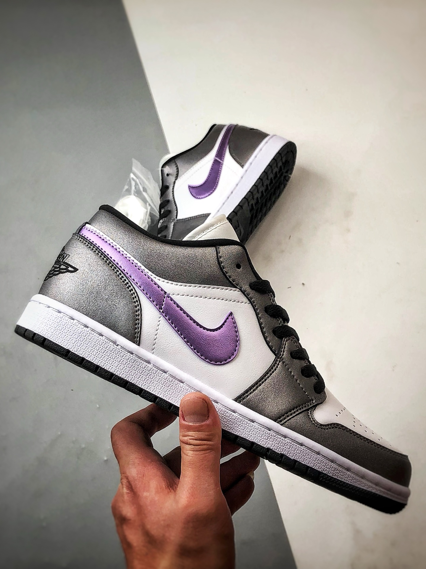 200 Air Jordan 1 Low 白银紫 HJ5910-105