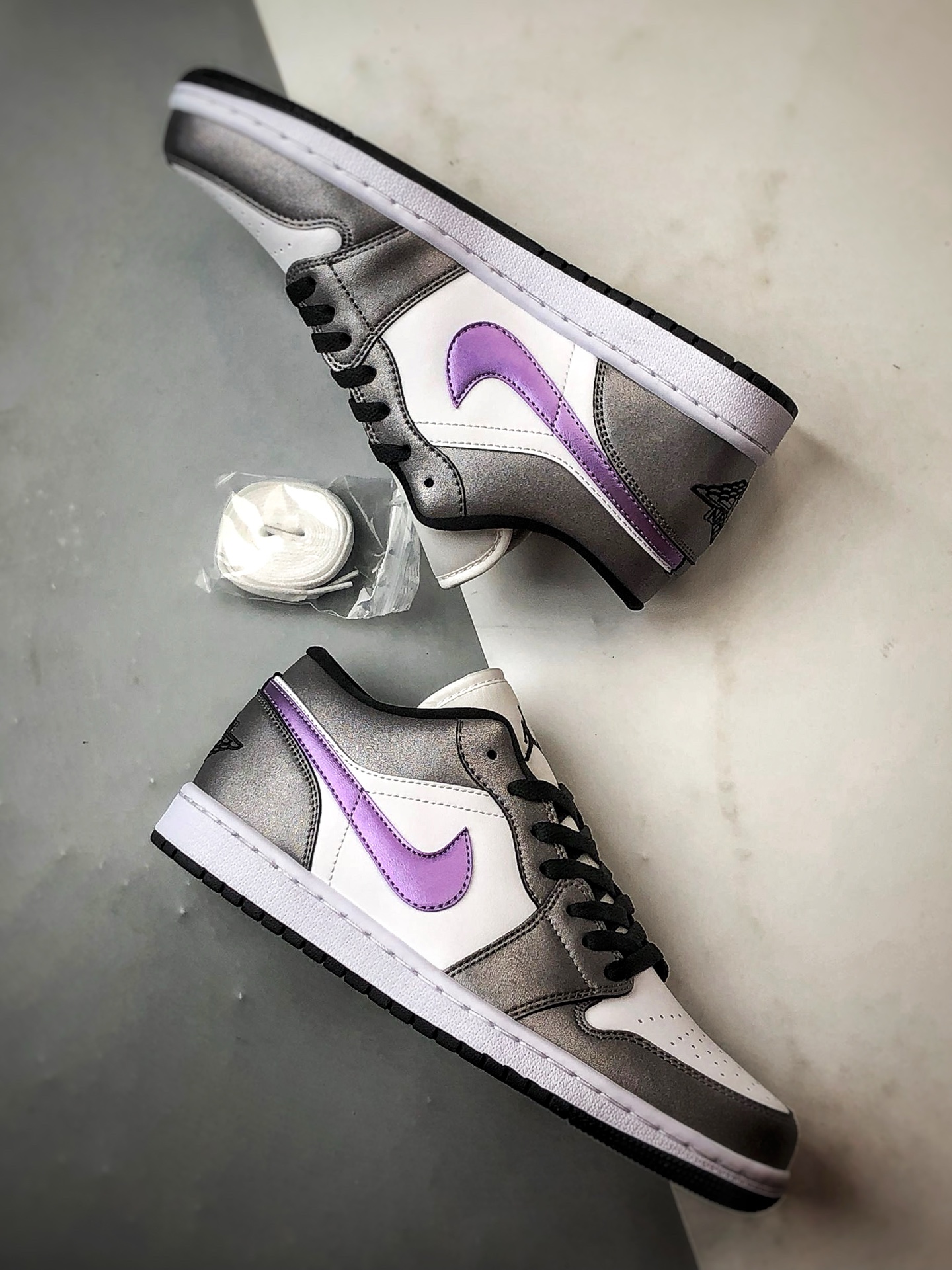 200 Air Jordan 1 Low 白银紫 HJ5910-105
