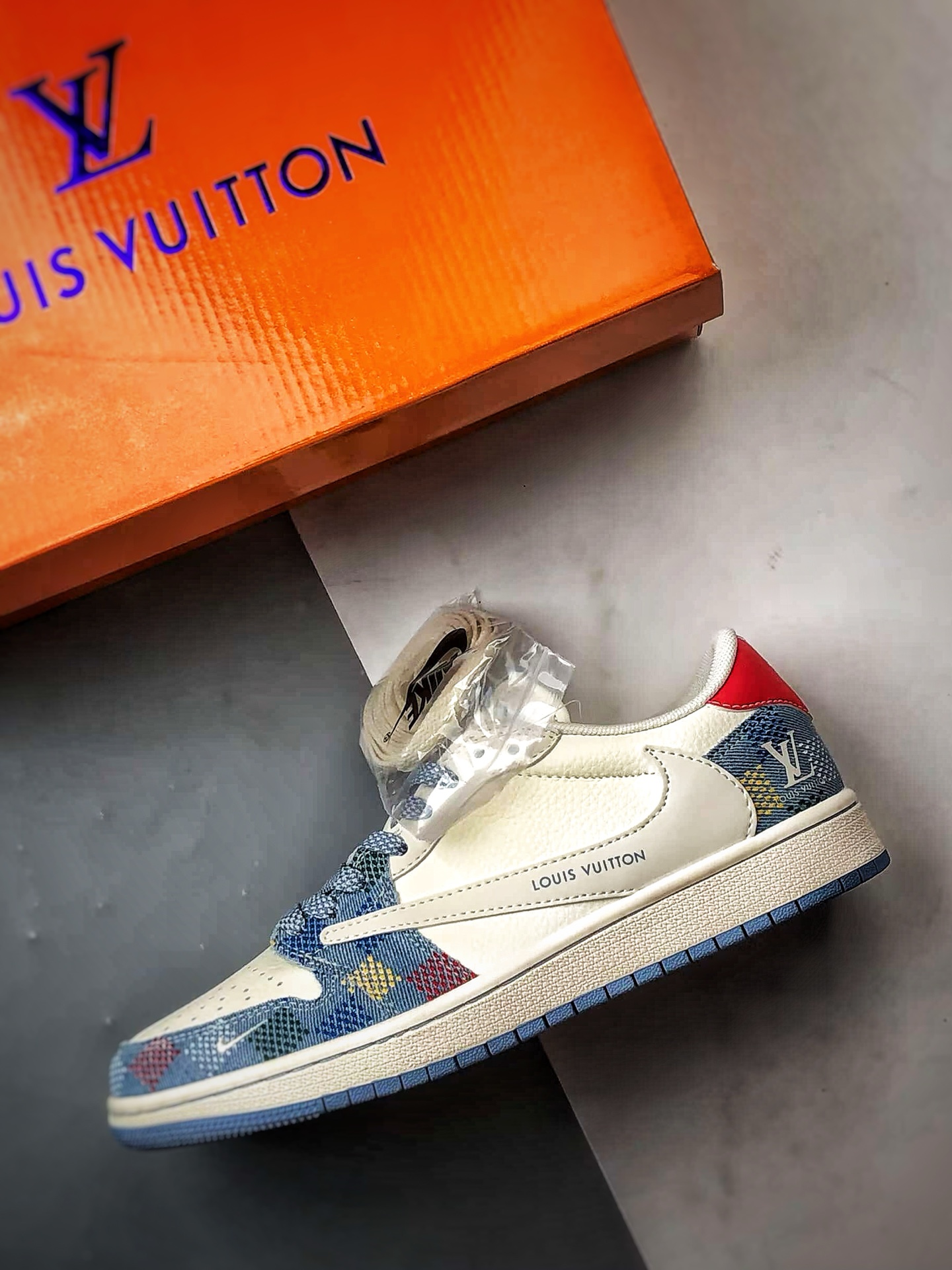 Air Jordan 1 Low OG ”高端定制” LV牛仔拼接白蓝倒钩 FC1688-232