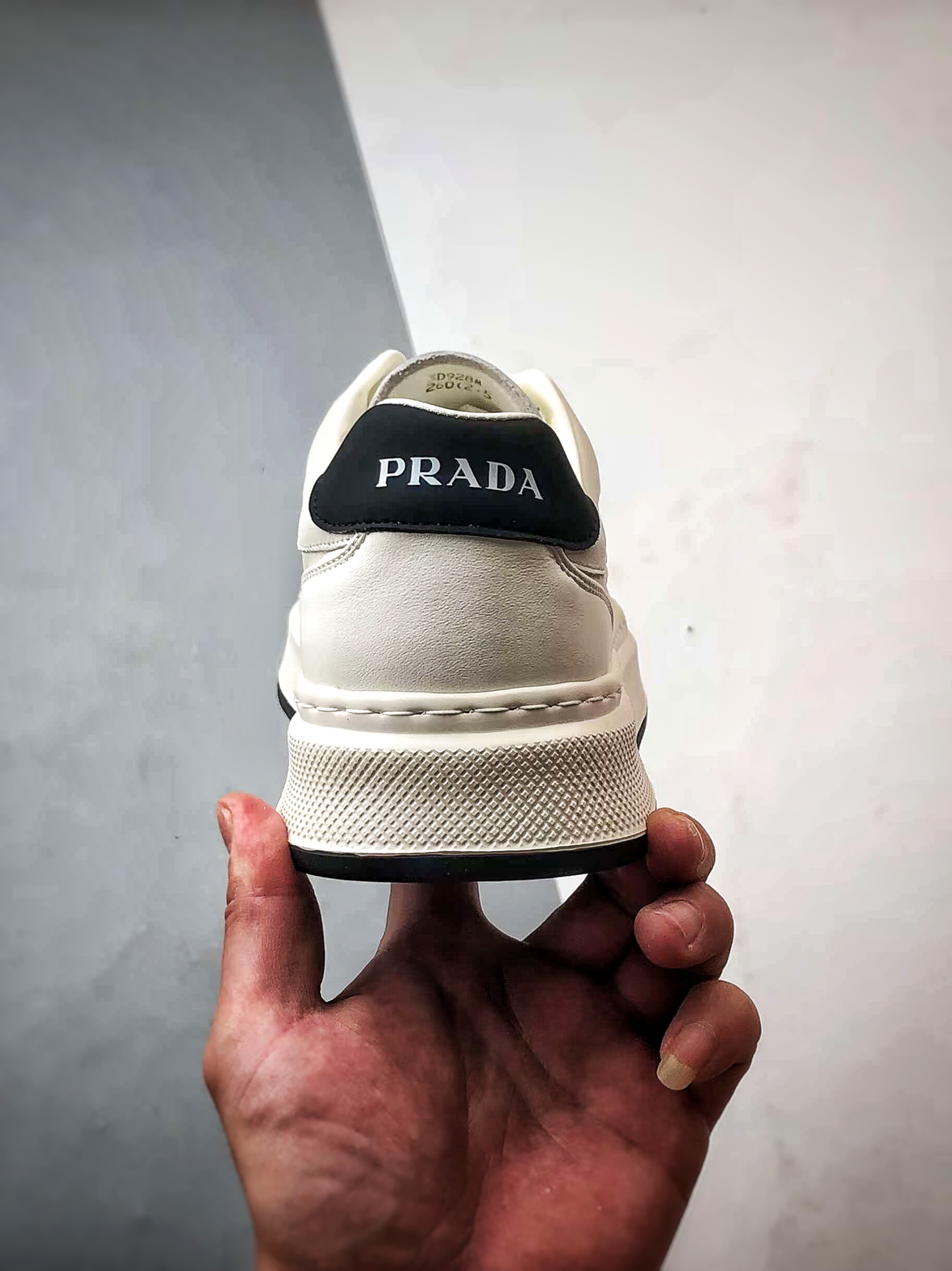 440 Prada/普拉达 厚底徽标系带运动休闲男鞋