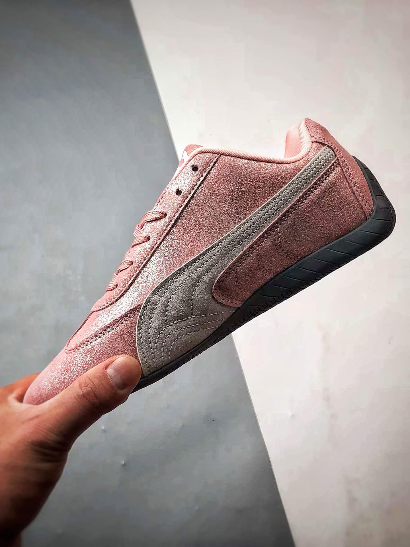 200 Puma Speedcet OG 粉白 彪马低帮复古运动休闲赛车跑鞋 404434-01