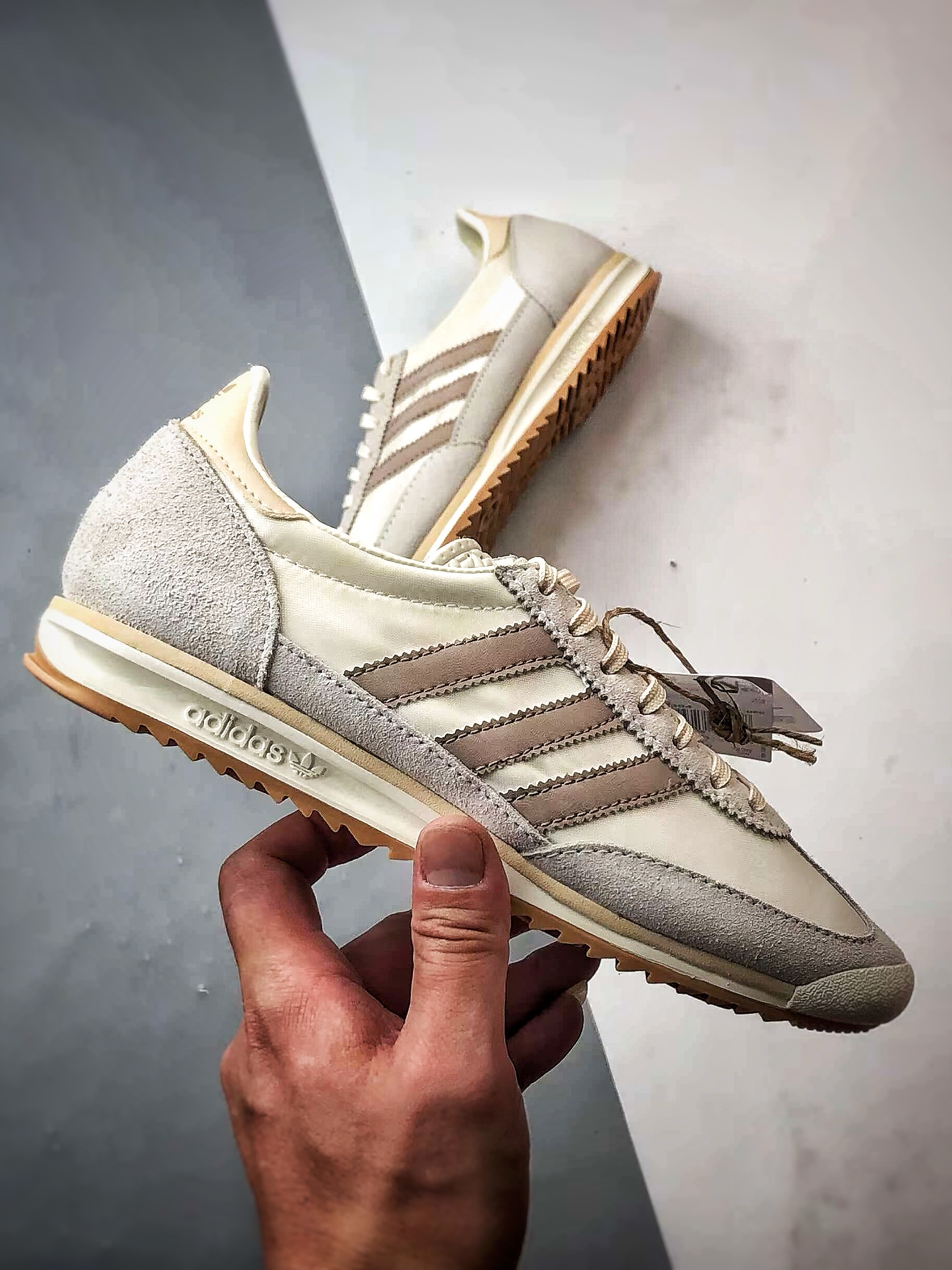 180 AD Originals SL 72 OG 米白色 经典复古轻便休闲运动慢跑鞋 JH7394