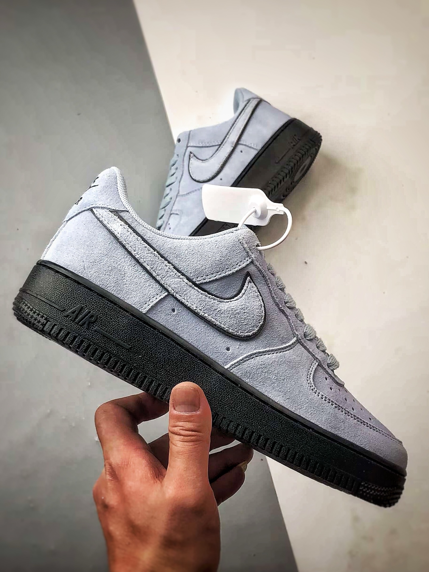 200 Air Force 1 '07 Low 军械蓝 HQ1966-400