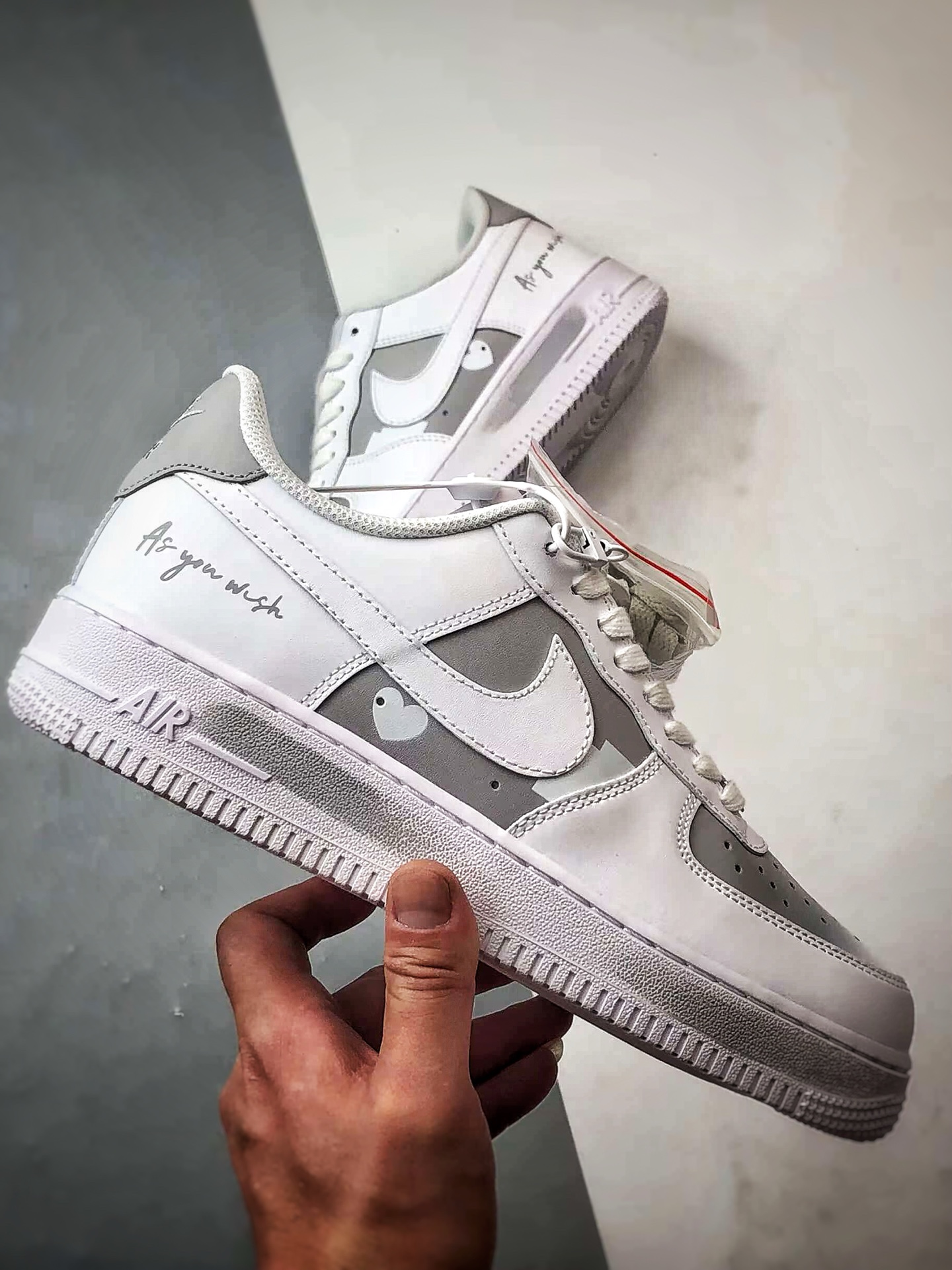 220 Air Force 1 '07 Low 情人节白灰 CW2288-111