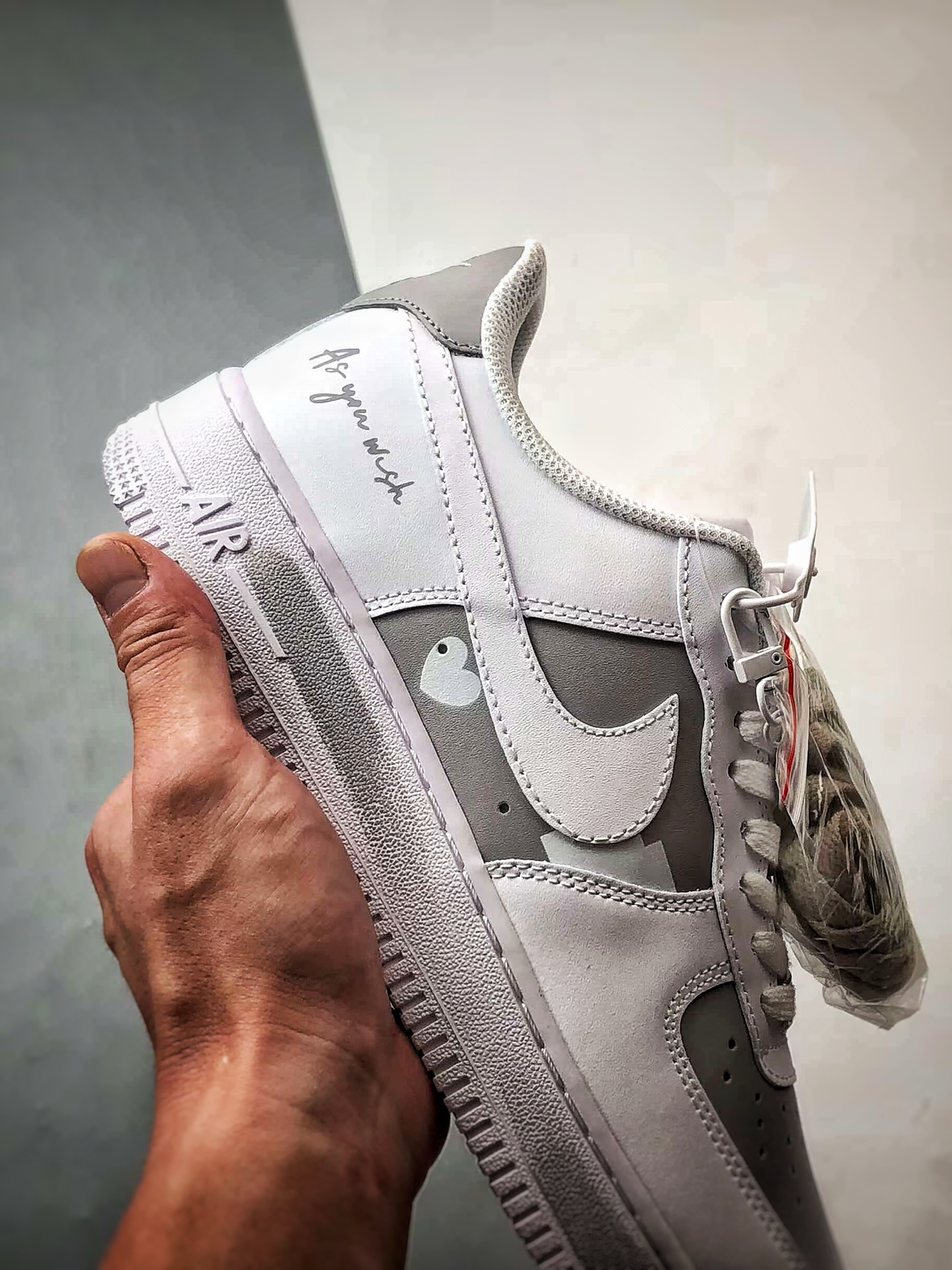 220 Air Force 1 '07 Low 情人节白灰 CW2288-111