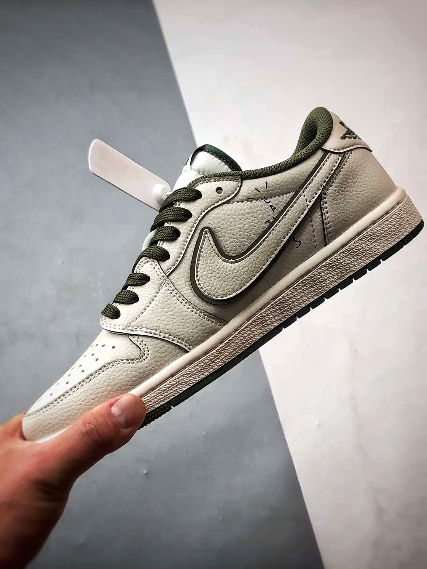 270 Air Jordan 1 Low OG ”高端定制” 五道杠米白军绿倒钩 DF1845-535