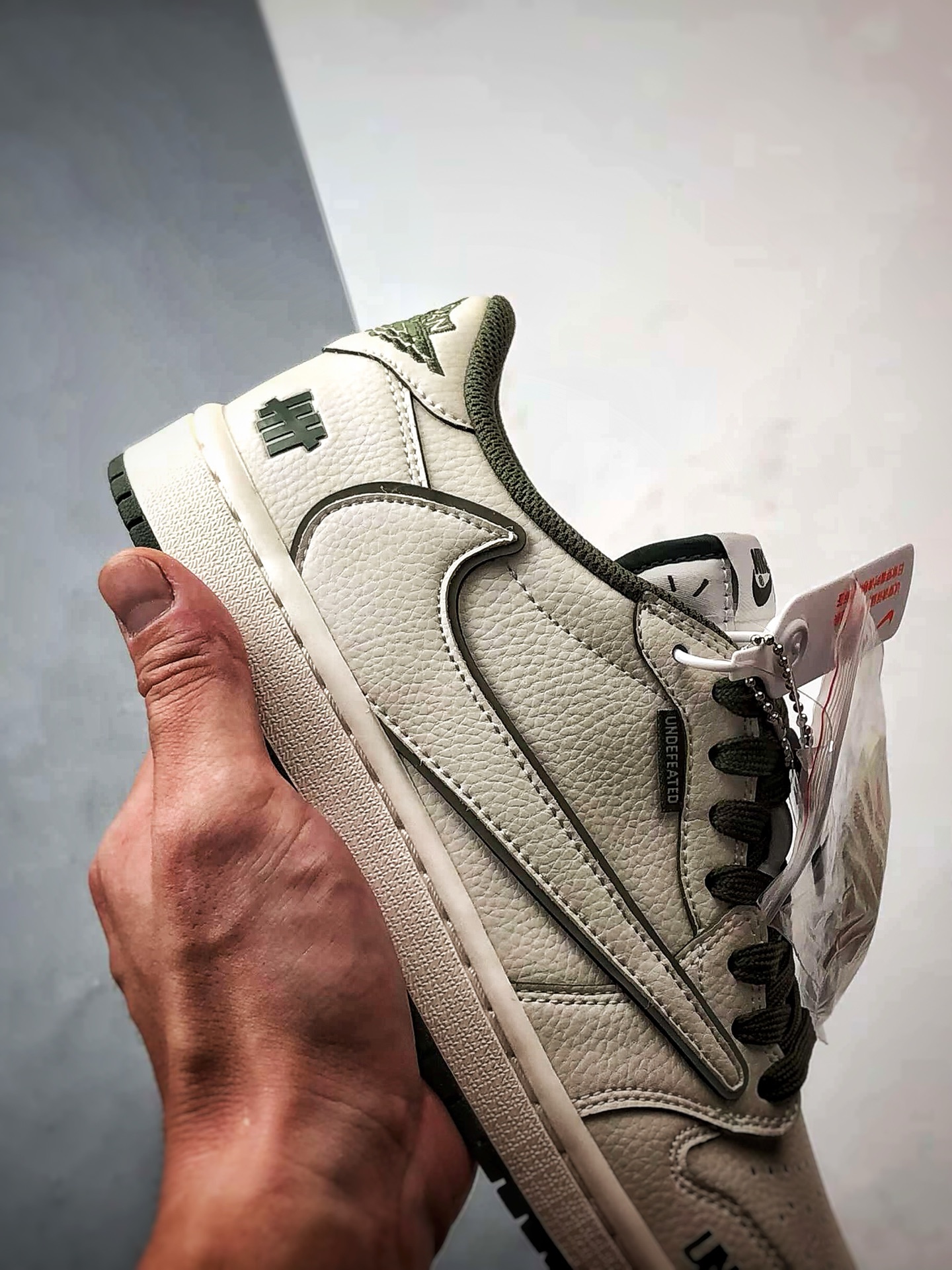 270 Air Jordan 1 Low OG ”高端定制” 五道杠米白军绿倒钩 DF1845-535