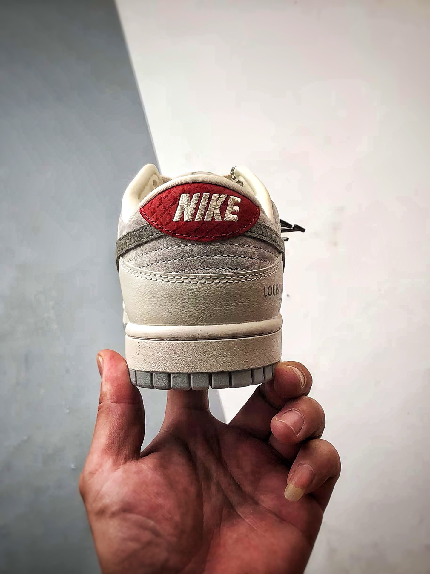 290 NK Dunk Low Retro ”DIY高端定制” LV灰蛇鳞钩 低帮休闲运动板鞋 XX3168-125