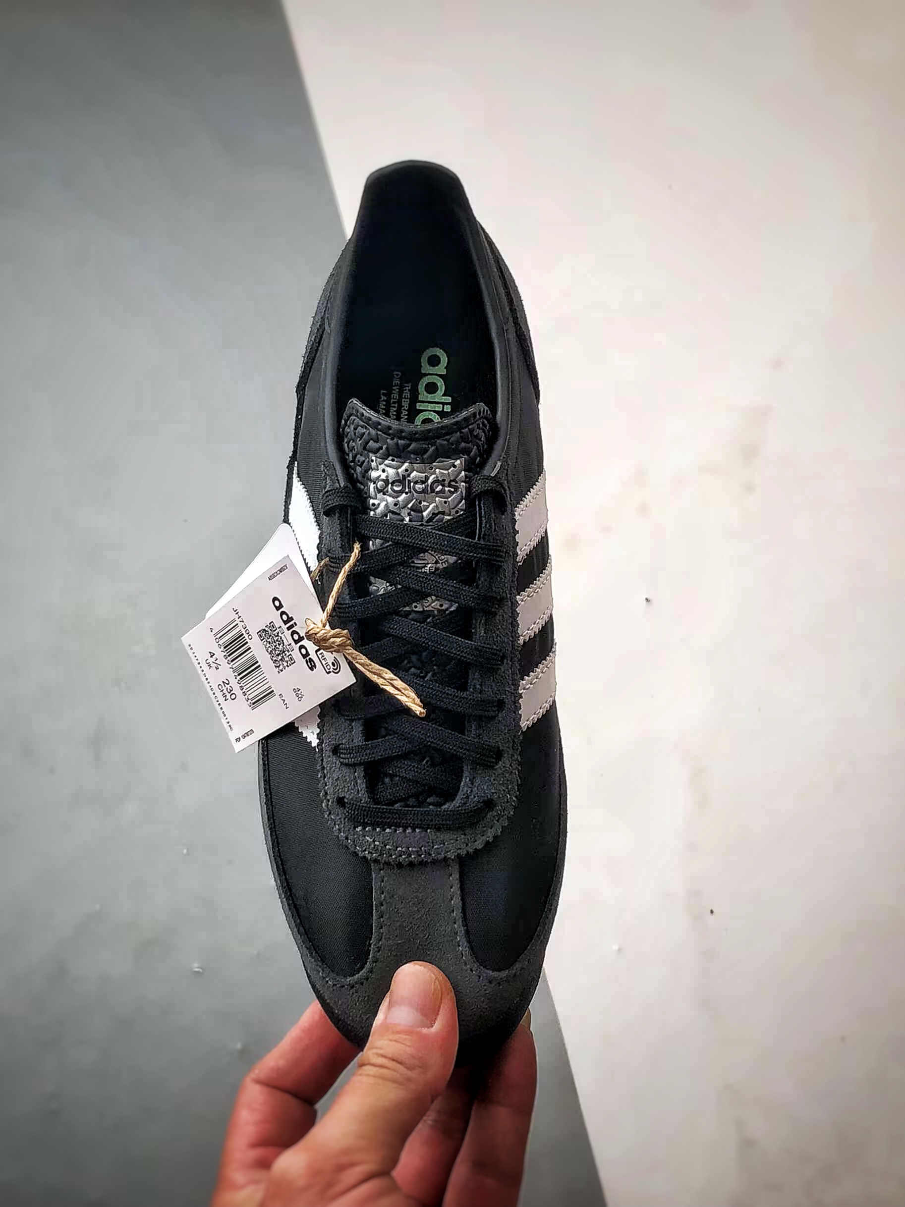 200 AD Originals SL 72 OG 黑白灰 经典复古轻便休闲运动慢跑鞋 JH7390