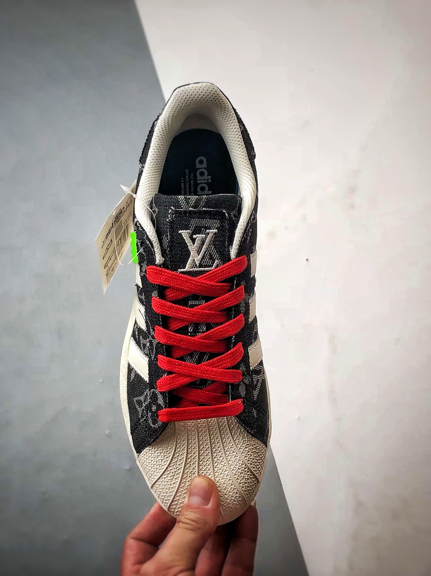 200 LV x AD Originals Superstar 黑白牛仔老花贝壳头 IG1988